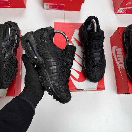 NIKE AIR MAX 95 ALL BLACK ⚫️