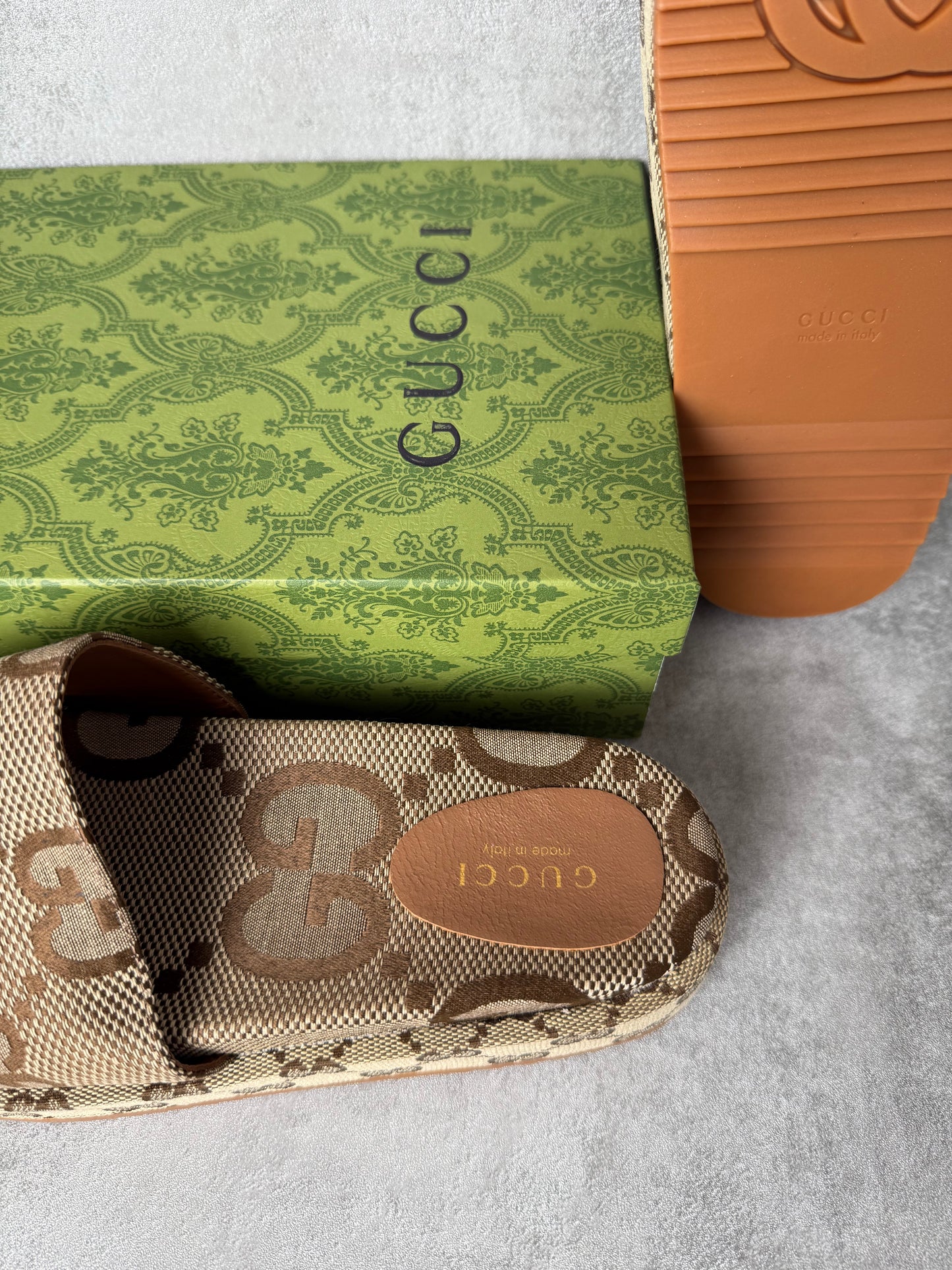 SANDALIAS GUCCI 2026 🔥 ALTA CALIDAD ✅ ESTILO ÚNICO 🚀 CON PLATAFORMA 🔝 UNIDADES LIMITADAS ‼️