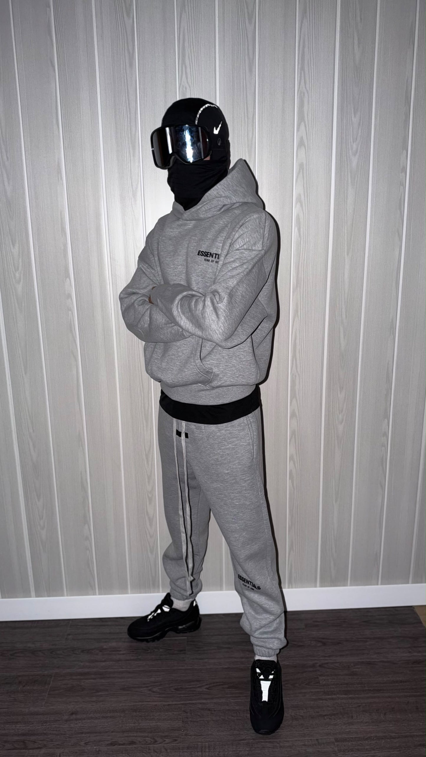 CHANDAL ESSENTIALS FEAR OF GOD 🔥 MODELO NUEVO 🆕 HIGH QUALITY COPY ✅ UNIDADES LIMITADAS ‼️ CORRE QUE VUELAN 💨🥵