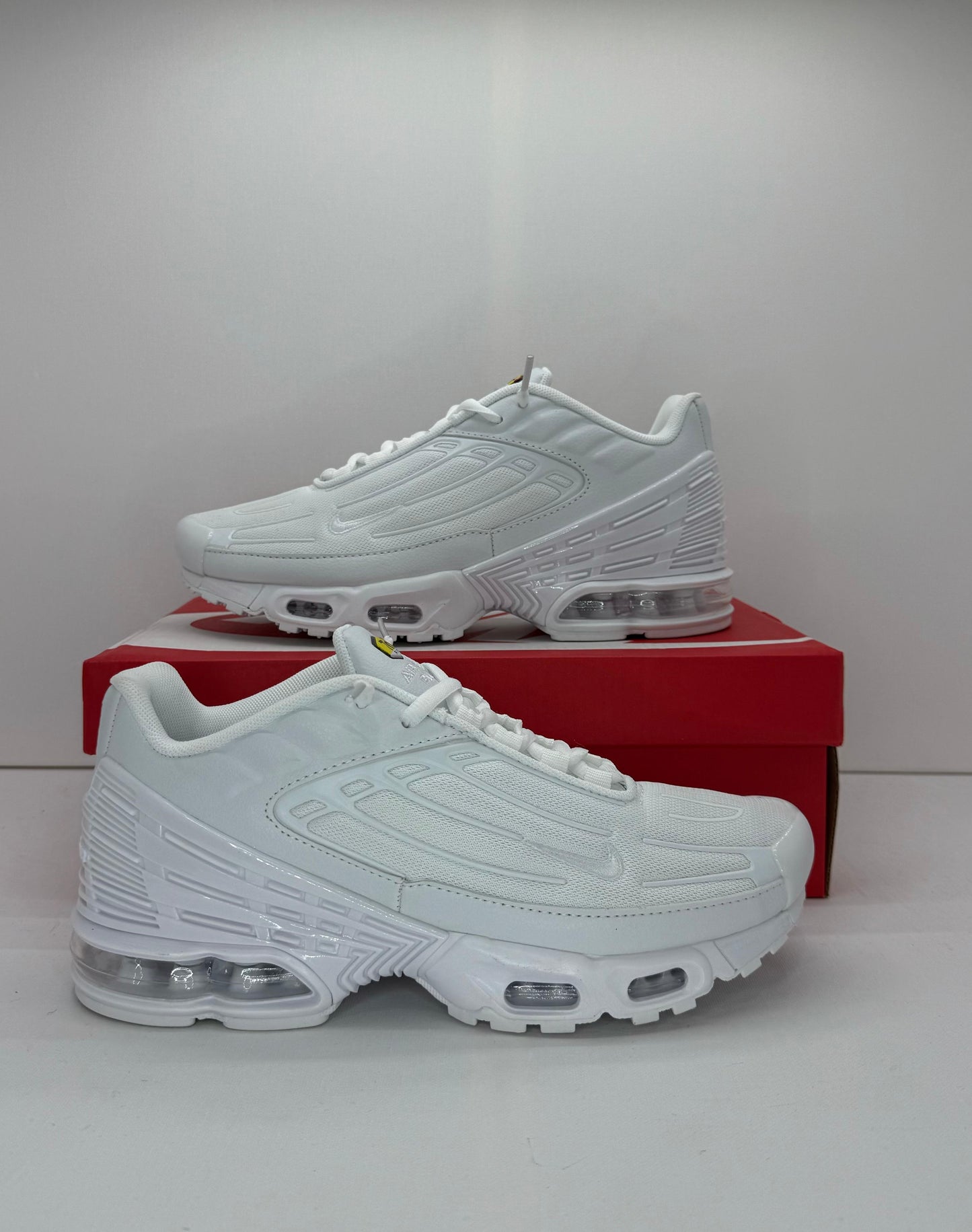 NIKE TUNED ALL WHITE 🔥