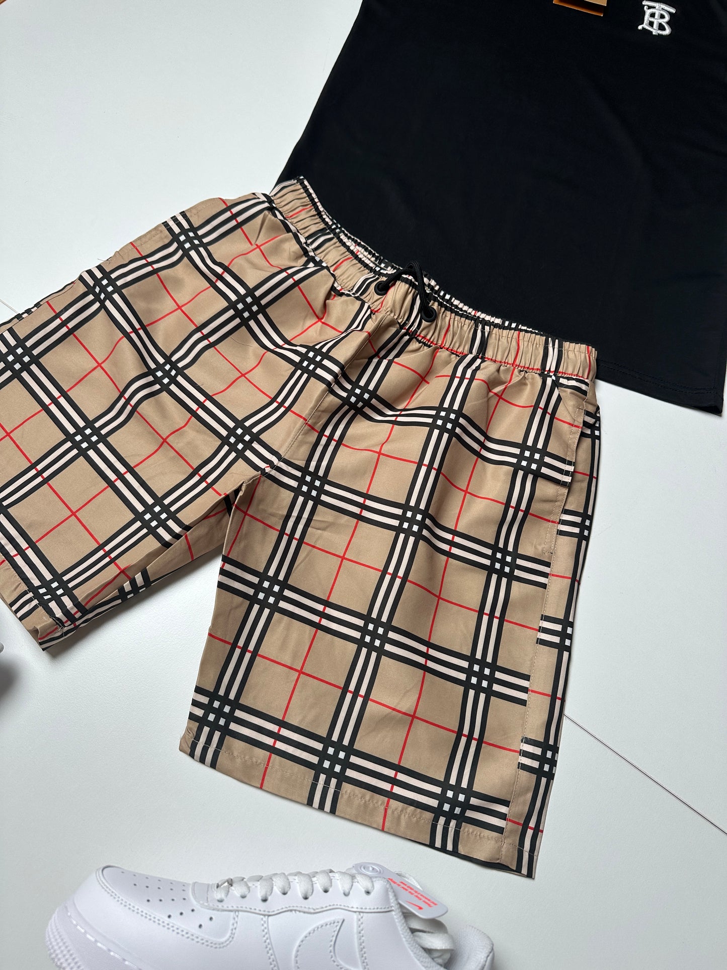 SÚPER PACK VERANO CONJUNTO BURBERRY + AIR FORCE 1 🔥 UNIDADES LIMITADAS ‼️