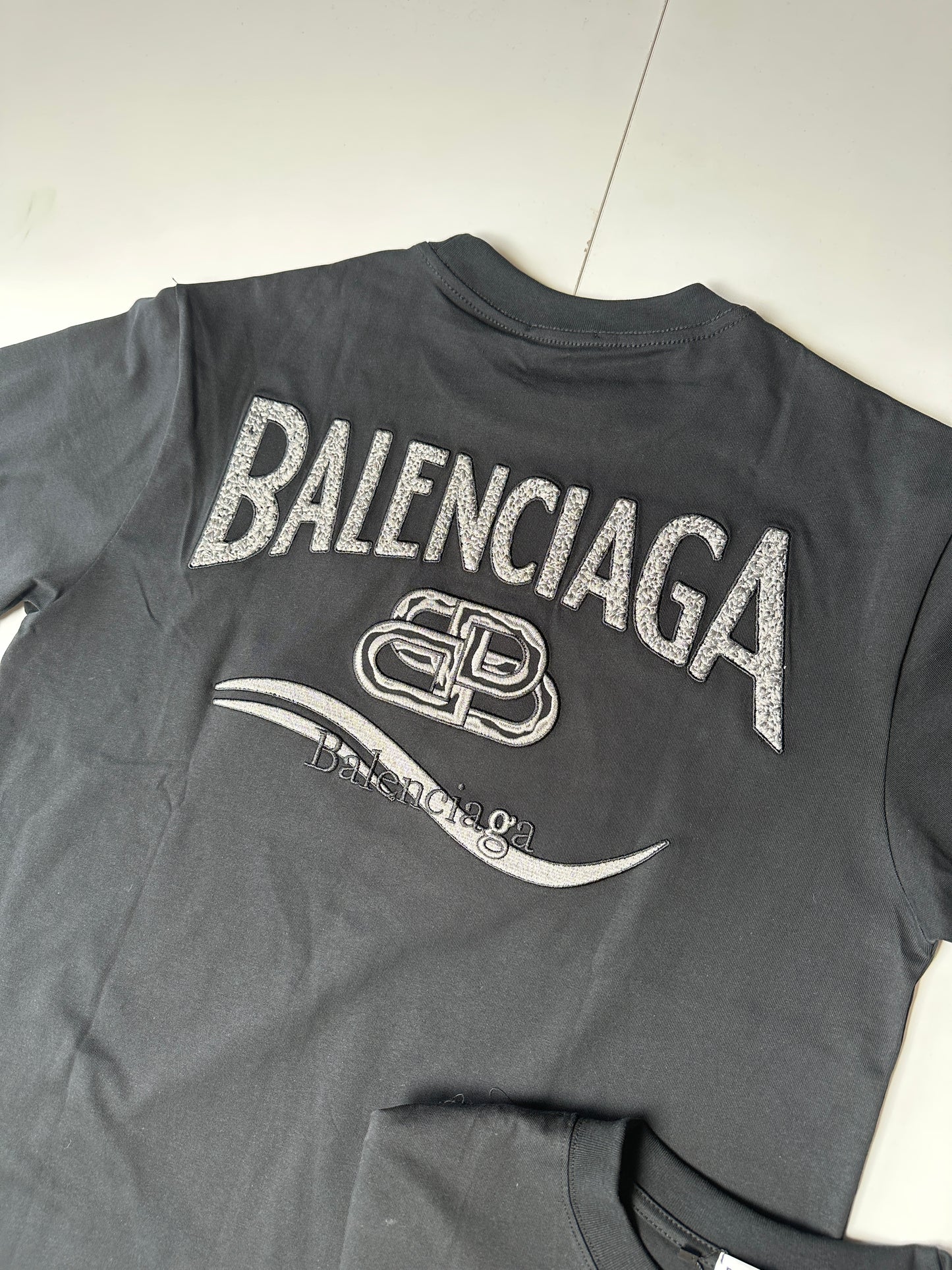 SÚPER PACK 🔥 VAQUEROS DSQUARED + CAMISETA BALENCIAGA ‼️ OFERTA LIMITADA ✅ ALTA CALIDAD G5 🔝