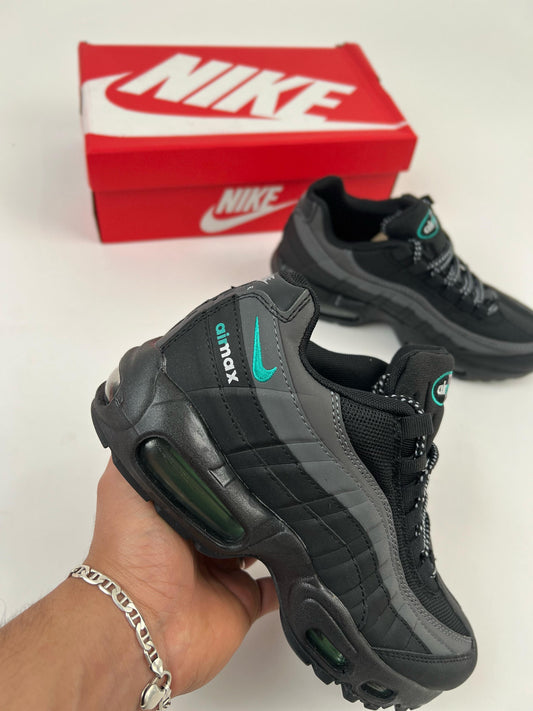 NIKE AIR MAX 95 2025 💙 ⚫️