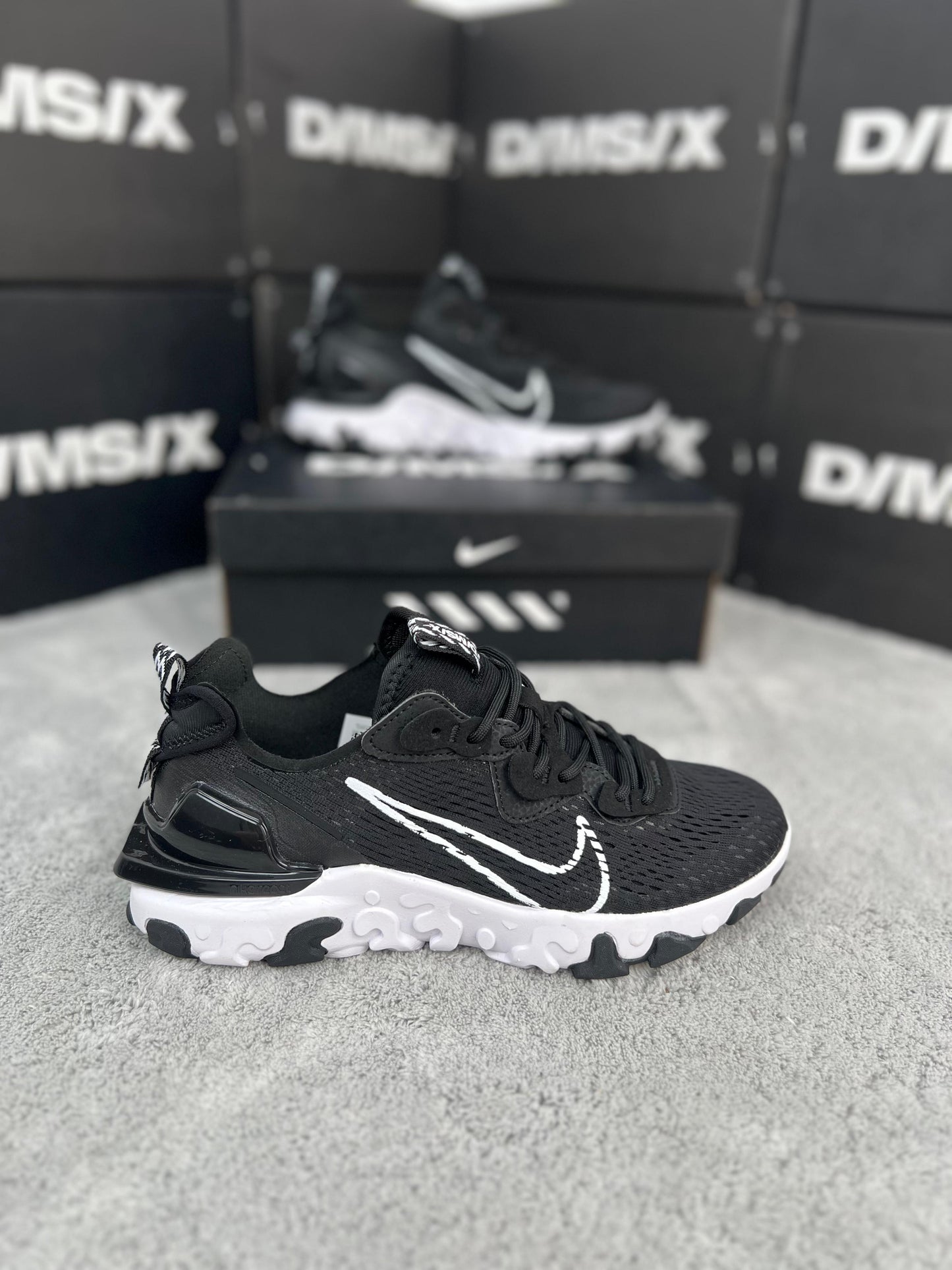 NIKE REACT VISION MX BLACK/WHITE