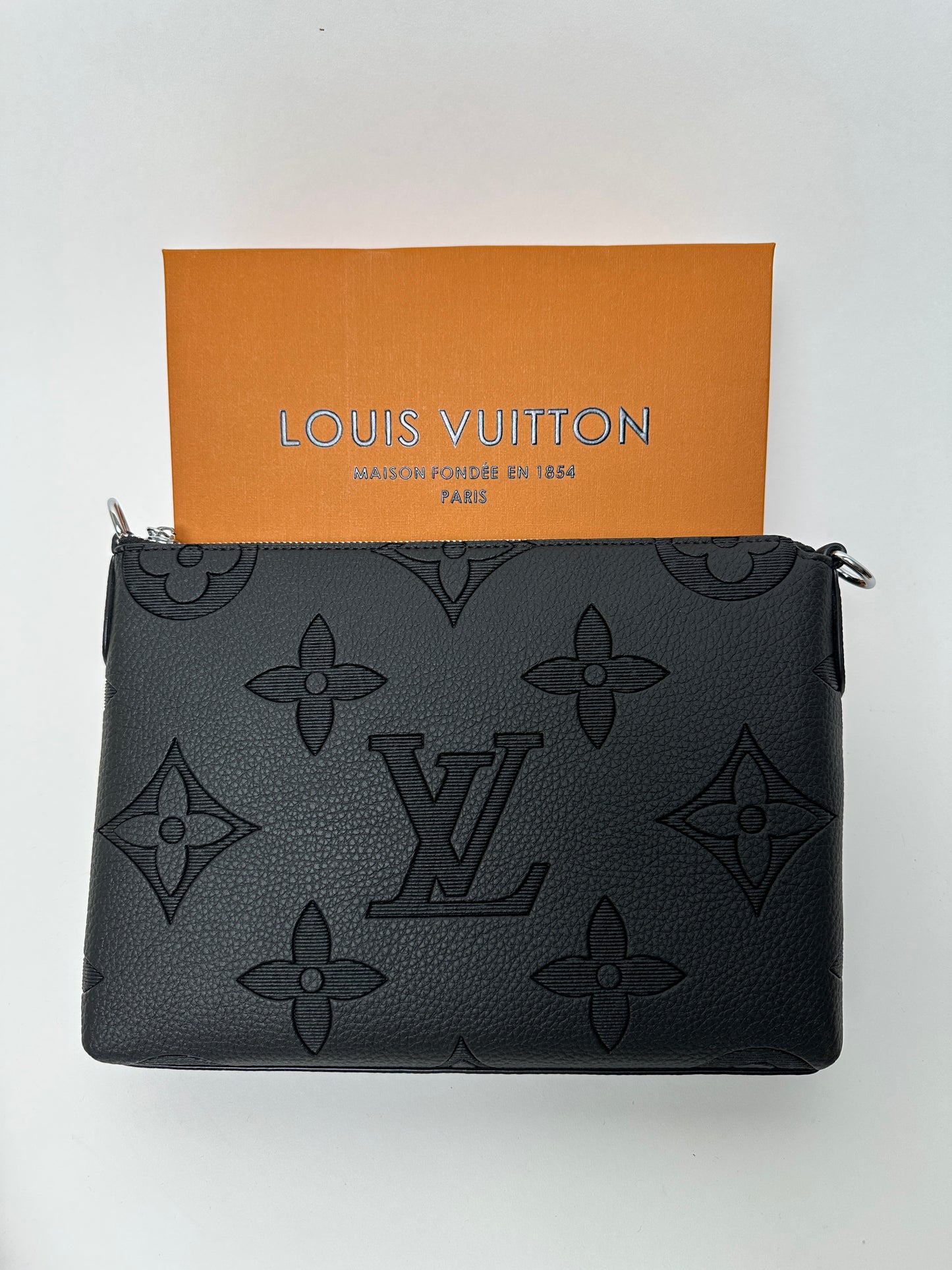 🔥 NECESER LOUIS VUITTON BLACK ✅ CALIDAD PREMIUM ‼️ UNIDADES LIMITADAS