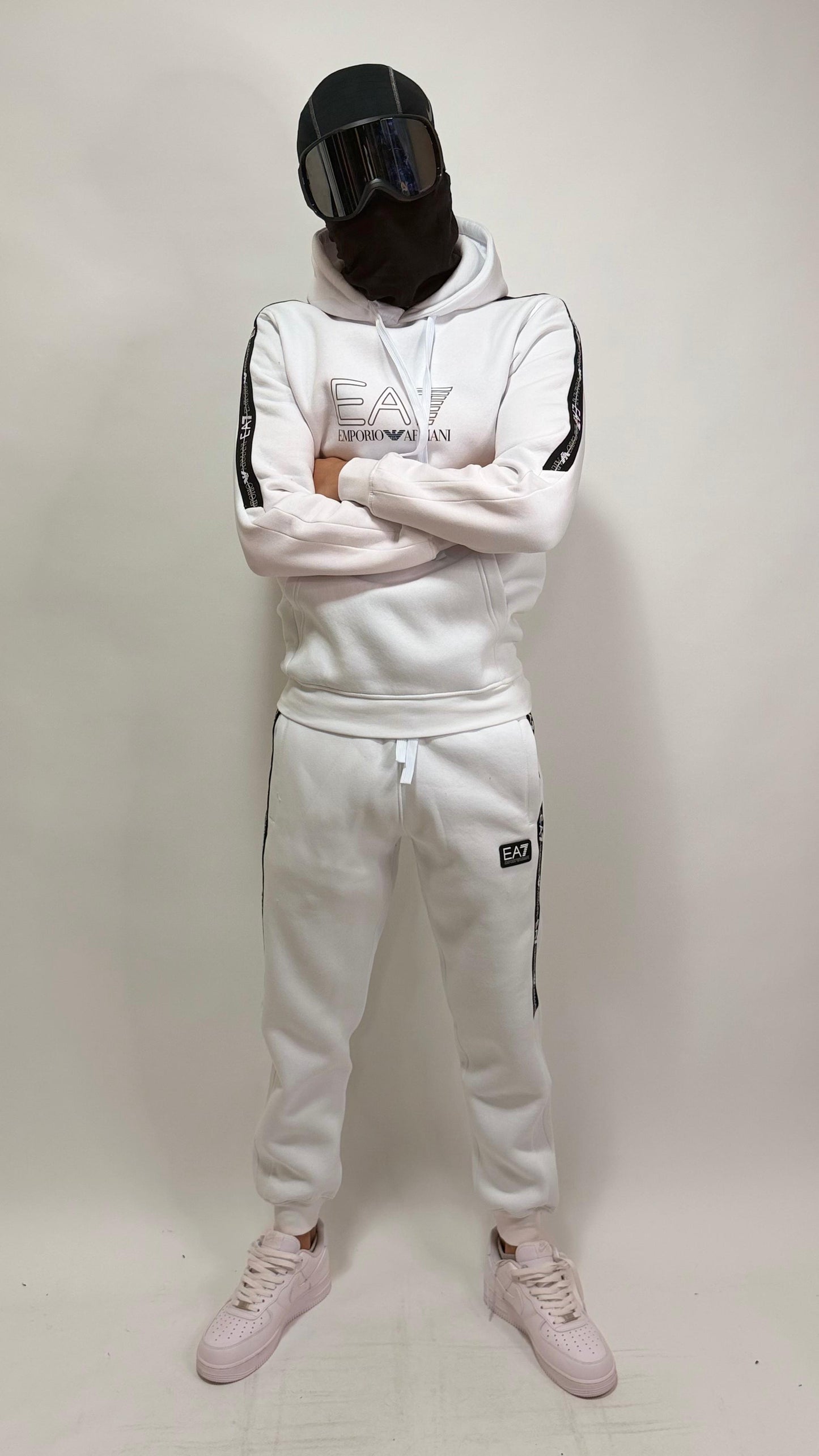 CHANDAL EMPORIO ARMANI EA7 🔥 ALTA CALIDAD 1.1 ✅ ALGODÓN 100% 😍 UNIDADES LIMITADAS ‼️