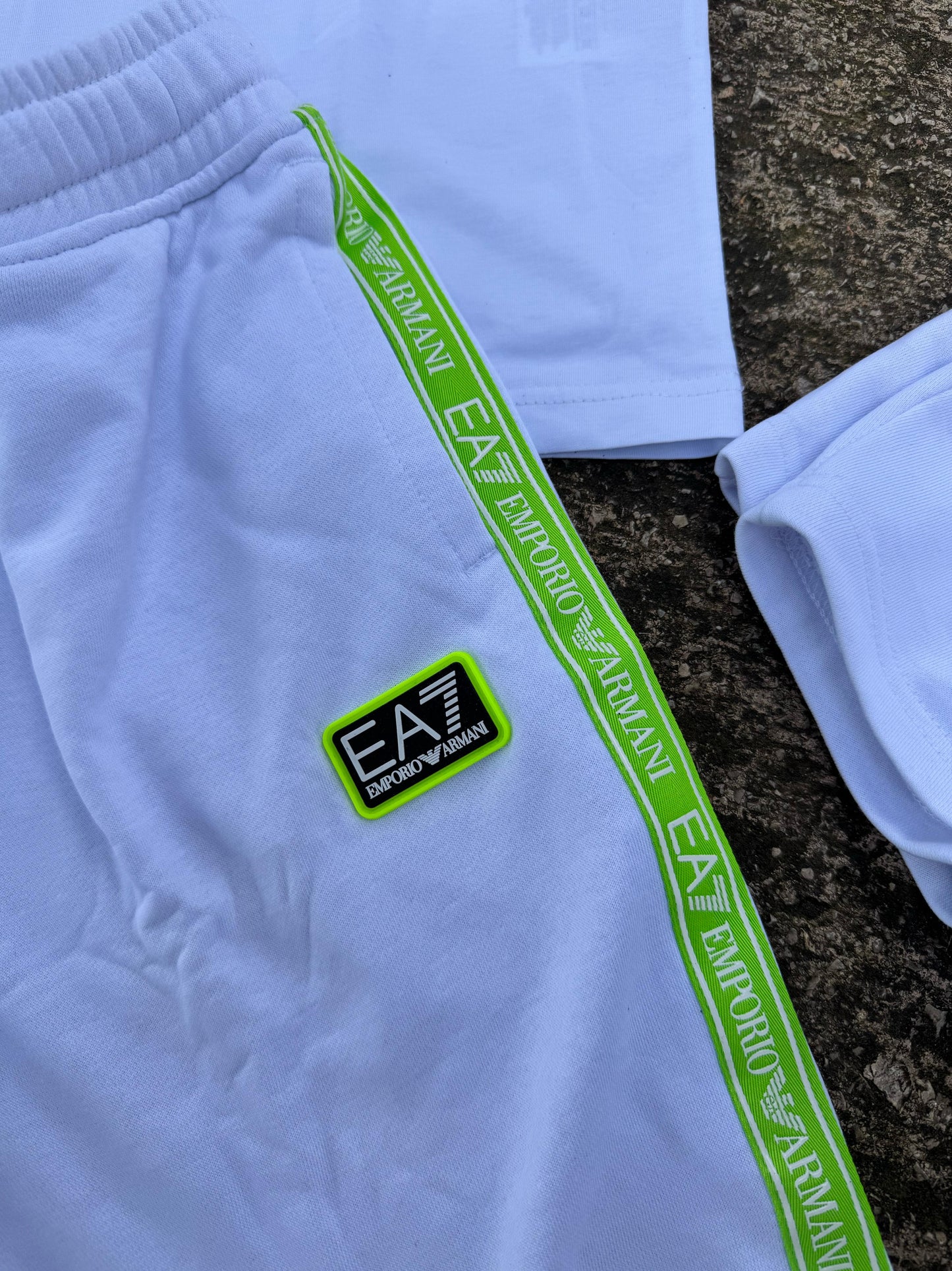 CONJUNTO VERANO EA7 2025