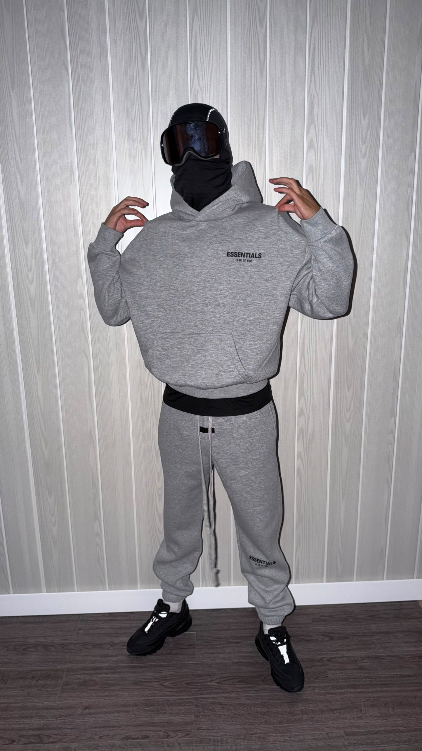 CHANDAL ESSENTIALS FEAR OF GOD 🔥 MODELO NUEVO 🆕 HIGH QUALITY COPY ✅ UNIDADES LIMITADAS ‼️ CORRE QUE VUELAN 💨🥵