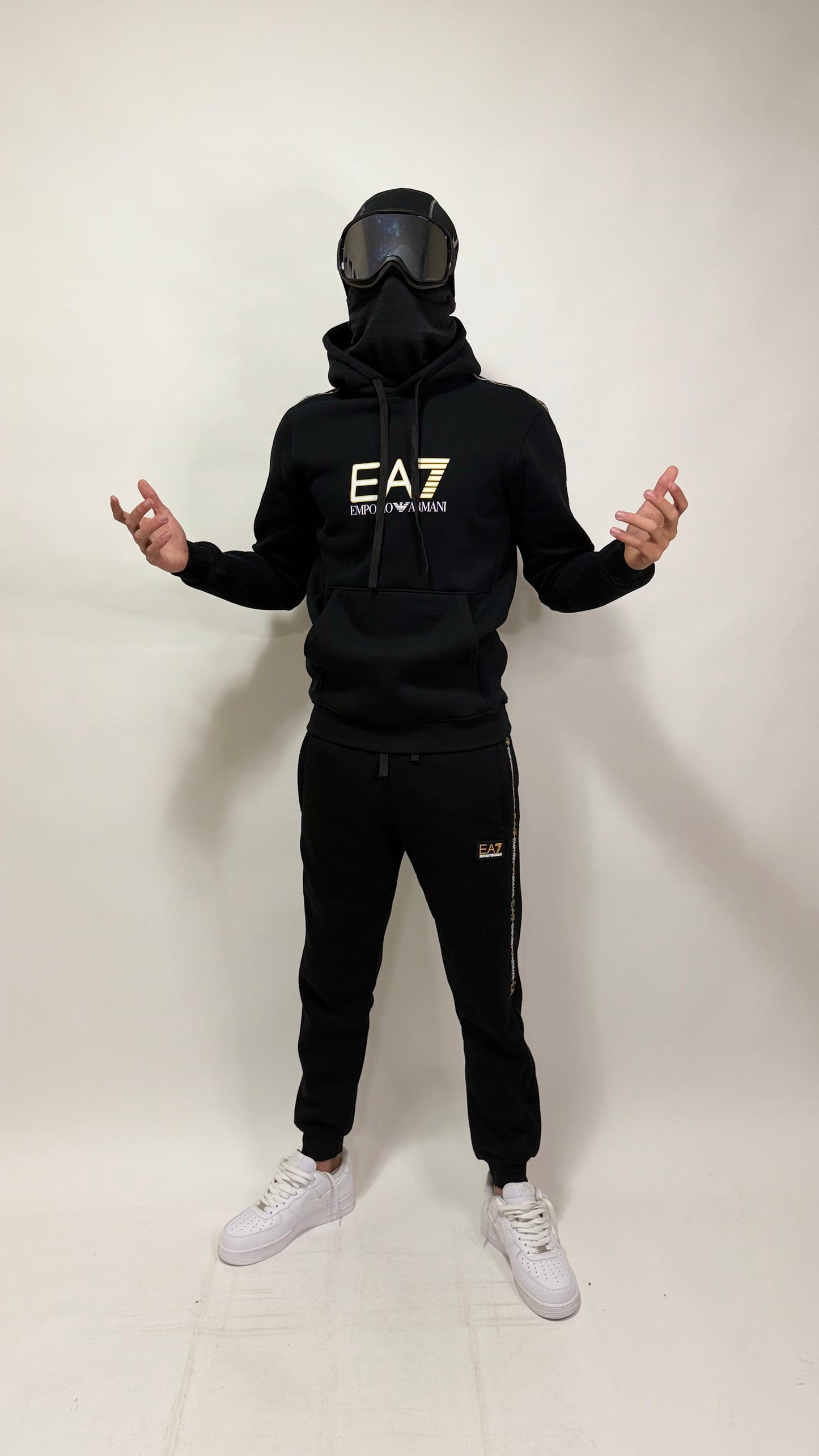 CHANDAL EMPORIO ARMANI EA7 🔥 ALTA CALIDAD 1.1 ✅ ALGODÓN 100% 😍 UNIDADES LIMITADAS ‼️