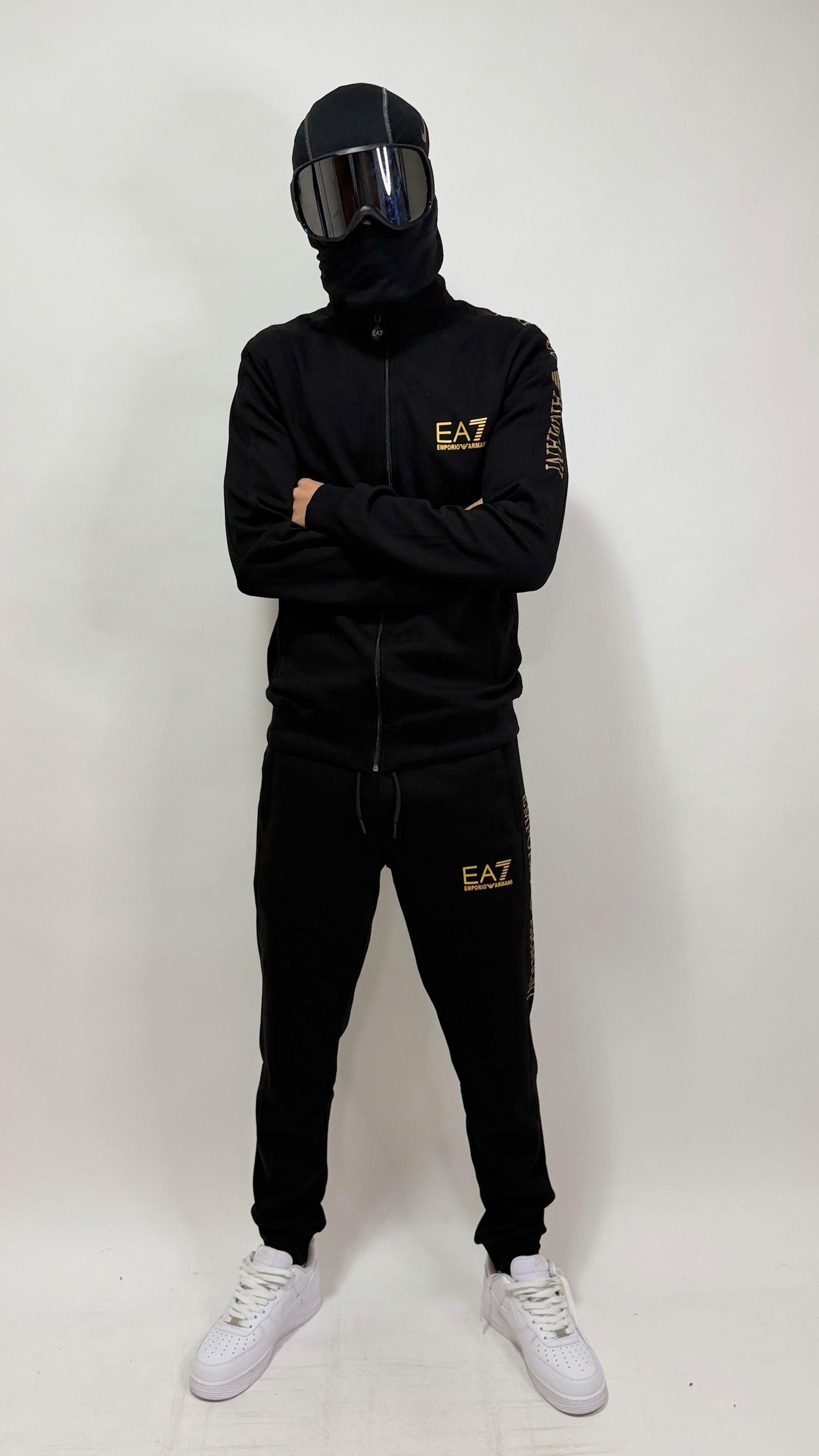 CHANDAL EMPORIO ARMANI EA7 🔥 ALTA CALIDAD 1.1 ✅ ALGODÓN 100% 😍 UNIDADES LIMITADAS ‼️
