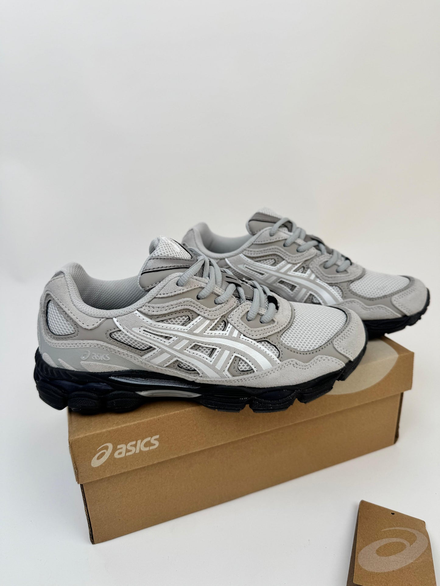 ASICS GEL NYC