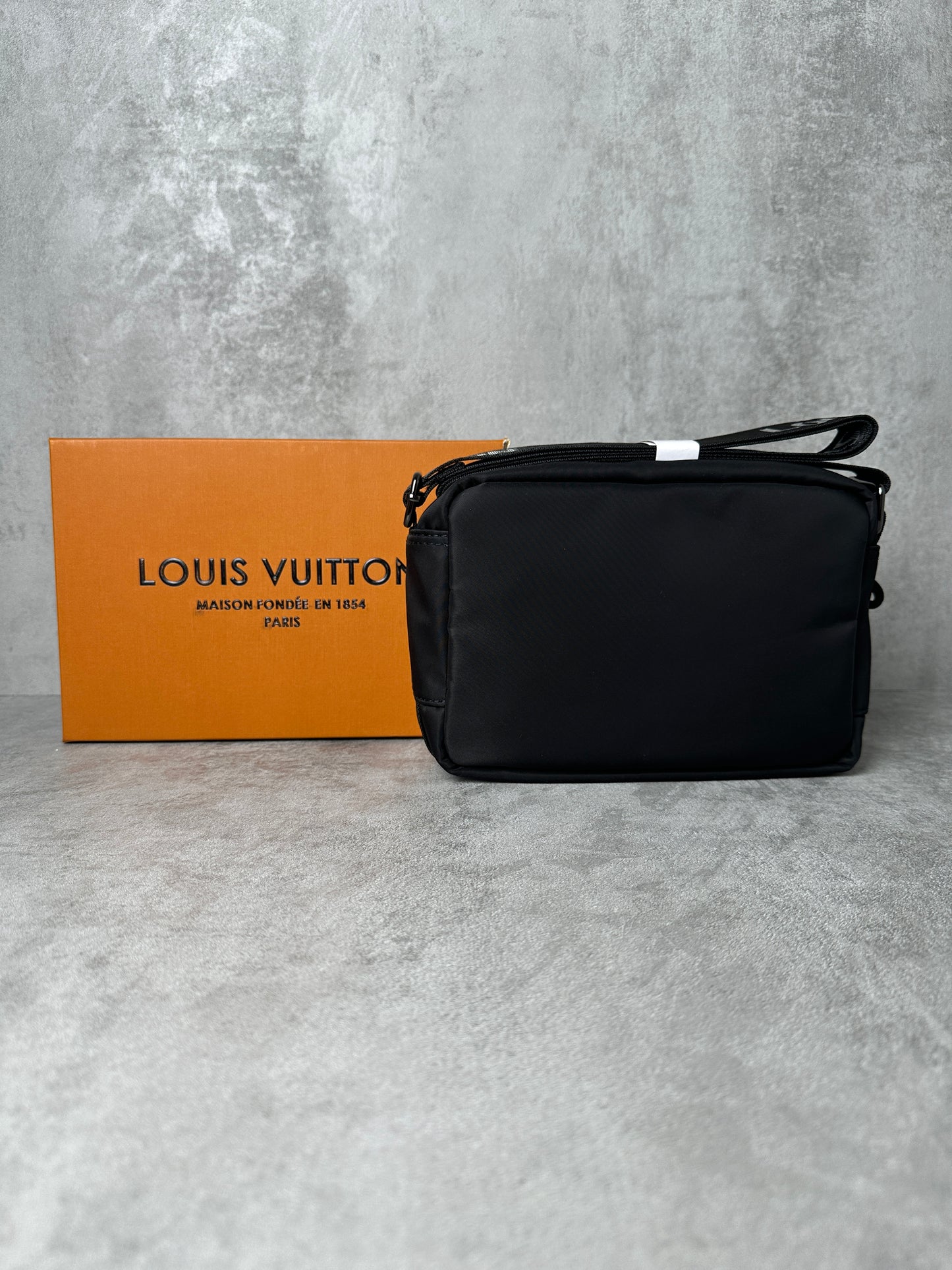 🔥 BOLSO LOUIS VUITTON BLACK  ✅ CALIDAD PREMIUM ‼️ UNIDADES LIMITADAS