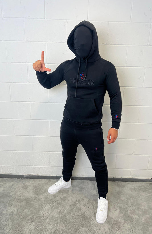 CHANDAL MONCLER 2025 ALL BLACK 🔥
