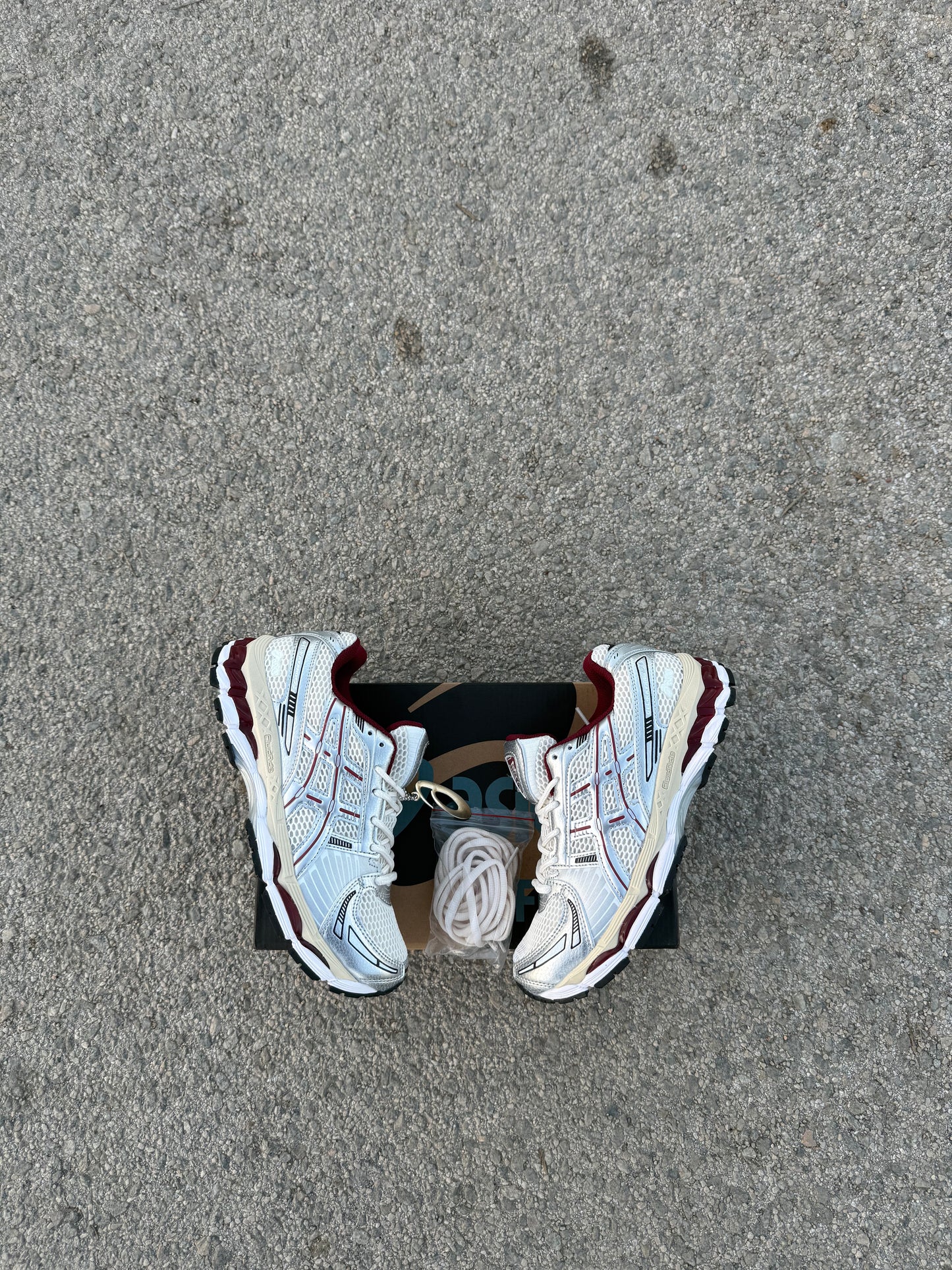 ASICS GEL-KAYANO 2026 🔥 UNIDADES LIMITADAS ‼️ CALIDAD 1.1 🥵