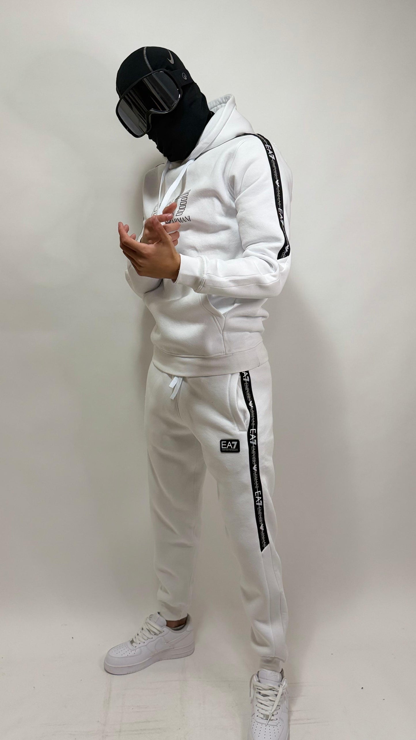CHANDAL EMPORIO ARMANI EA7 🔥 ALTA CALIDAD 1.1 ✅ ALGODÓN 100% 😍 UNIDADES LIMITADAS ‼️