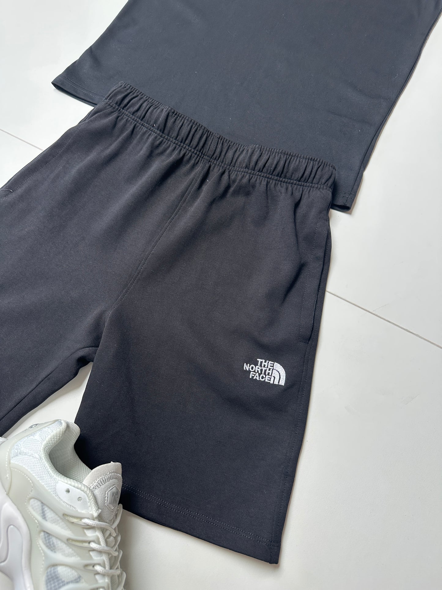SÚPER PACK 🔥 CONJUNTO THE NORTH FACE + ZAPATILLAS NIKE TERRASCAPE ✅ UNIDADES LIMITADAS ‼️ ALTA CALIDAD G5 🆕