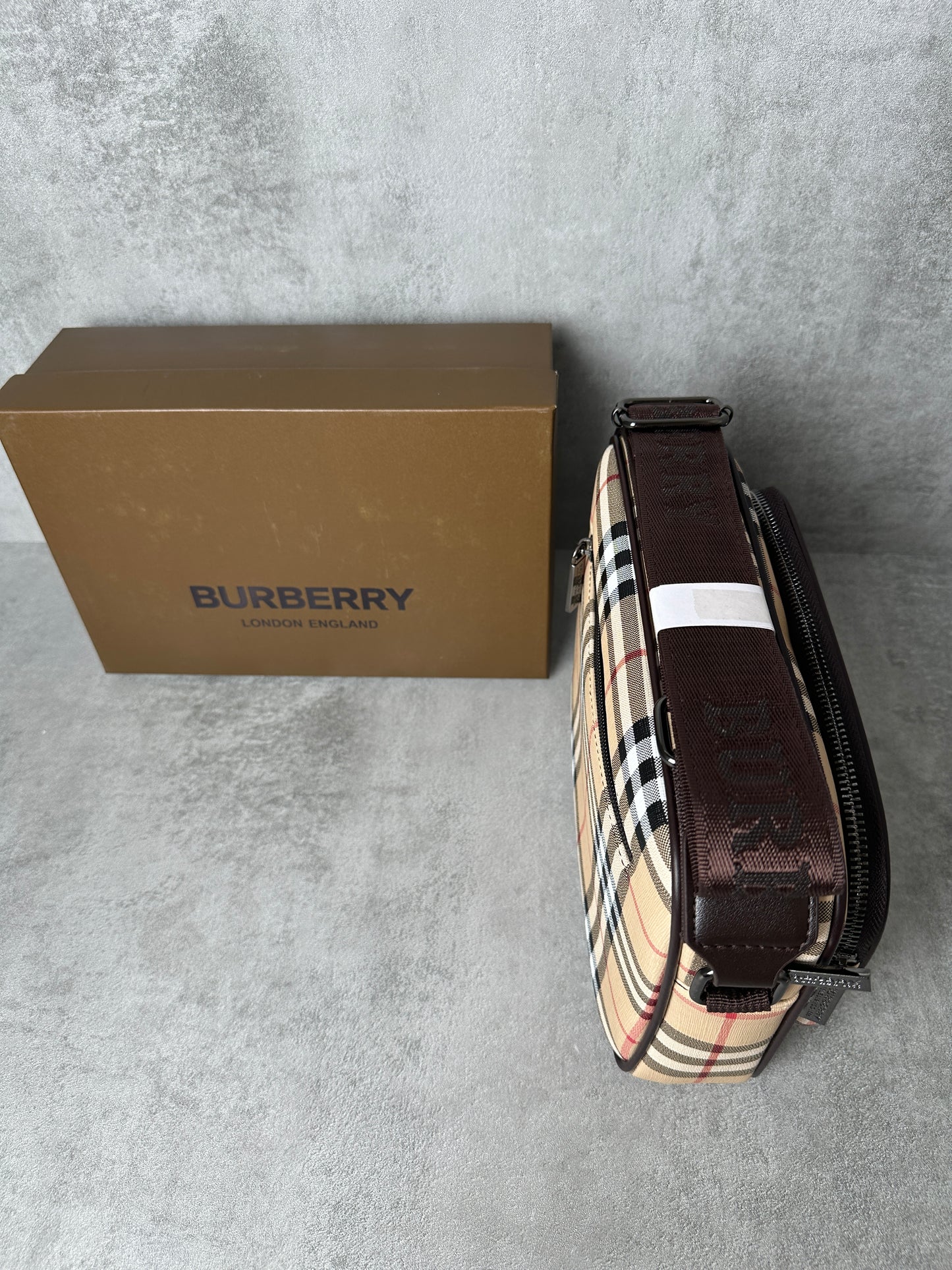🔥 BANDOLERA BURBERRY ✅ CALIDAD PREMIUM ‼️ UNIDADES LIMITADAS