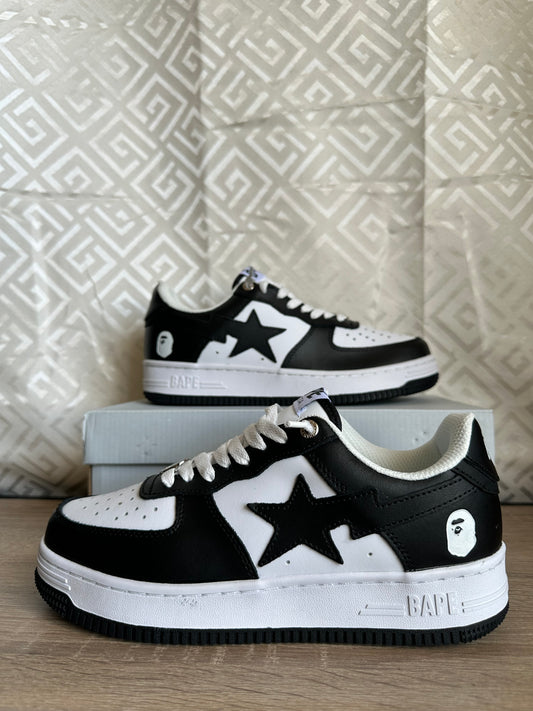 BAPESTA BLACK/WHITE ⚪️⚫️