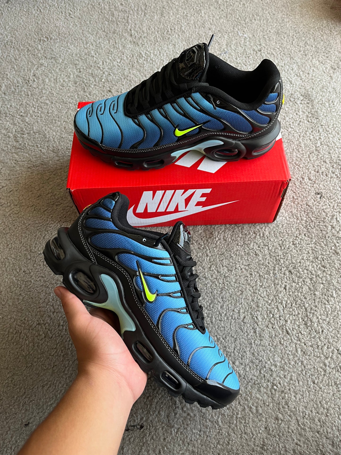 NIKE TN