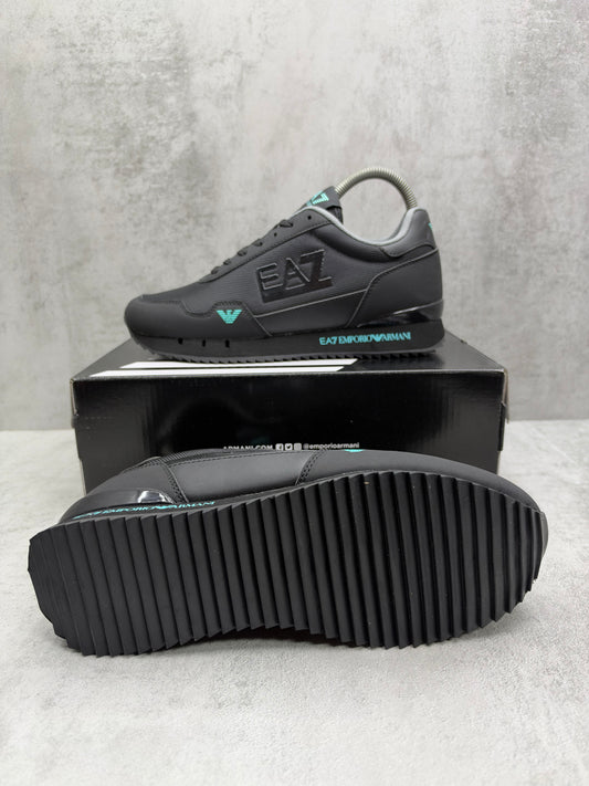 Zapatilla EA7 BLACK/BLUE ⚫️🔵 UNIDADES LIMITADAS 🔥 NUEVO MODELO 🆕 CORRE QUE VUELAN ⚡️ ALTA CALIDAD G5 ✅