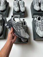 Zapatilla New Balance Grey