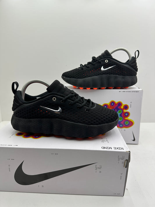 Nike Mind Black