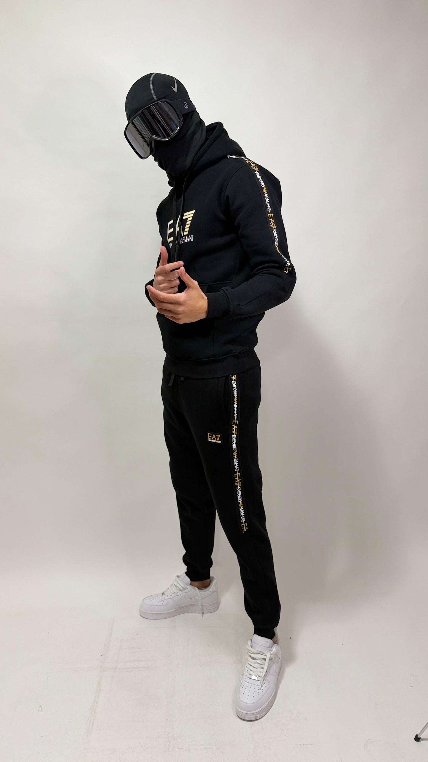 CHANDAL EMPORIO ARMANI EA7 🔥 ALTA CALIDAD 1.1 ✅ ALGODÓN 100% 😍 UNIDADES LIMITADAS ‼️