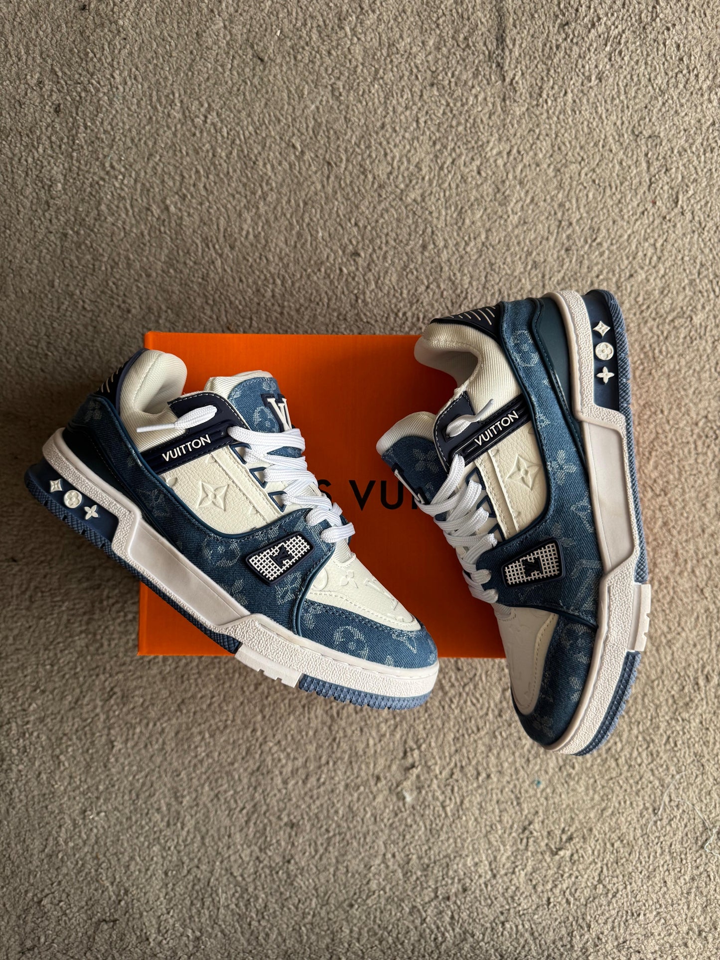 LOUIS VUITTON TRAINER