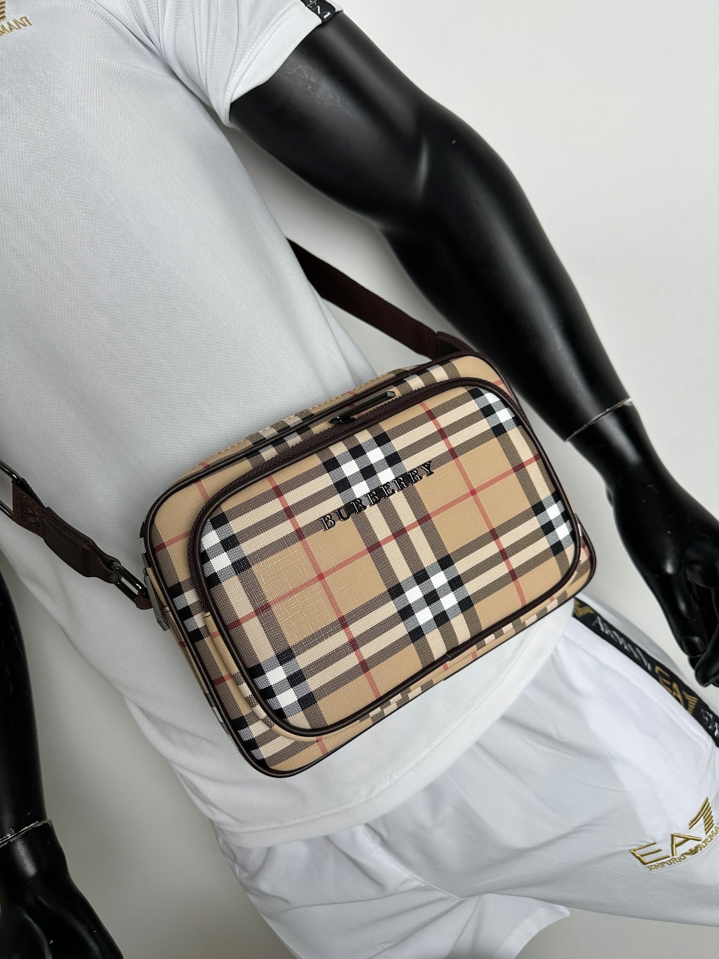 SUPER PACK 🔥 CONJUNTO EMPORIO ARMANI EA7 + BANDOLERA BURBERRY ‼️ UNIDADES LIMITADAS ✅ CALIDAD MÁXIMA 🥵