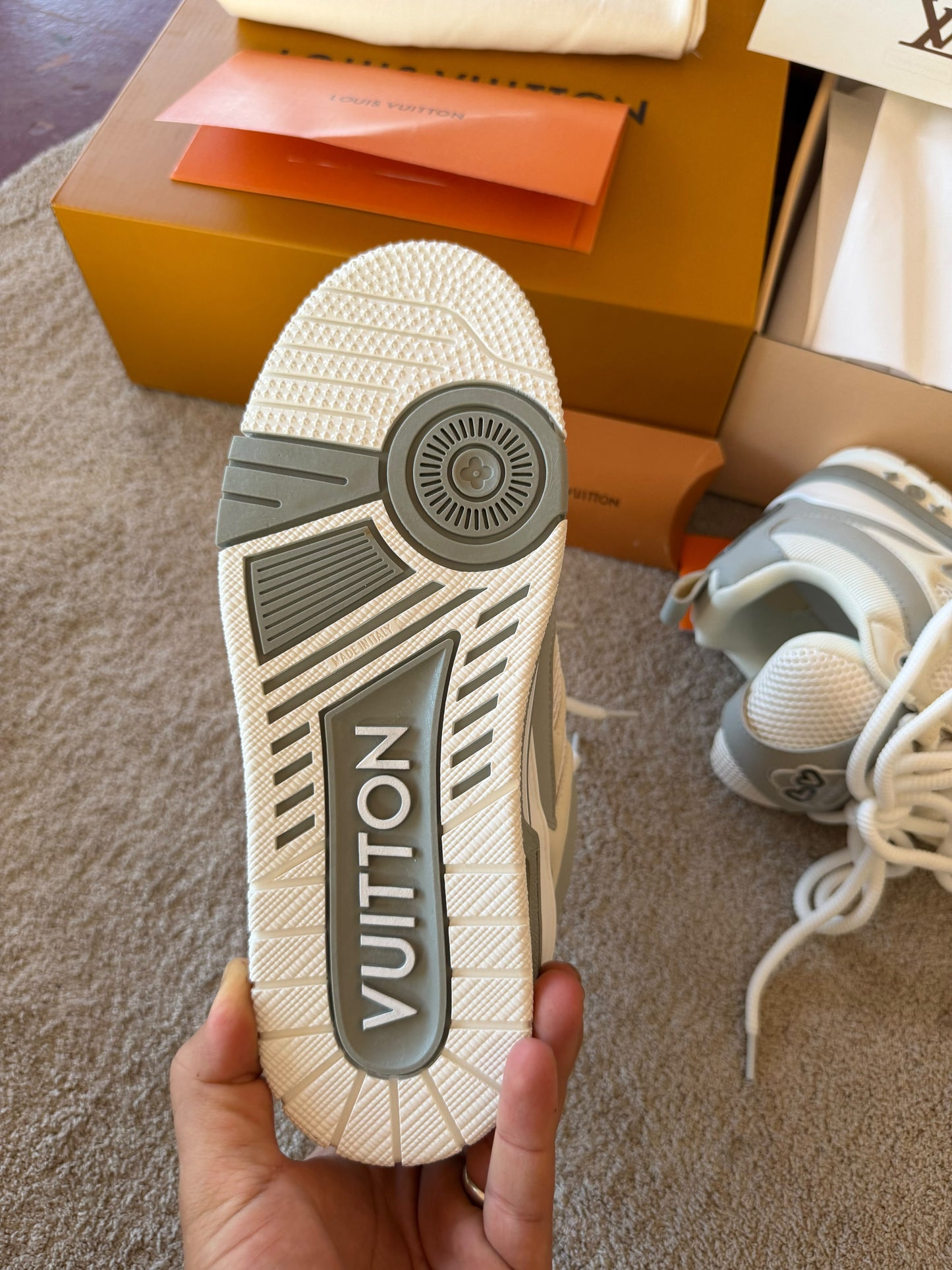 LOUIS VUITTON SKATE 🔥 MODELO NUEVO 🆕 HIGH COPY IDÉNTICO AL ORIGINAL ✅ LA MEJOR CALIDAD QUE HEMOS TRAÍDO ‼️ UNIDADES LIMITADAS 🥵