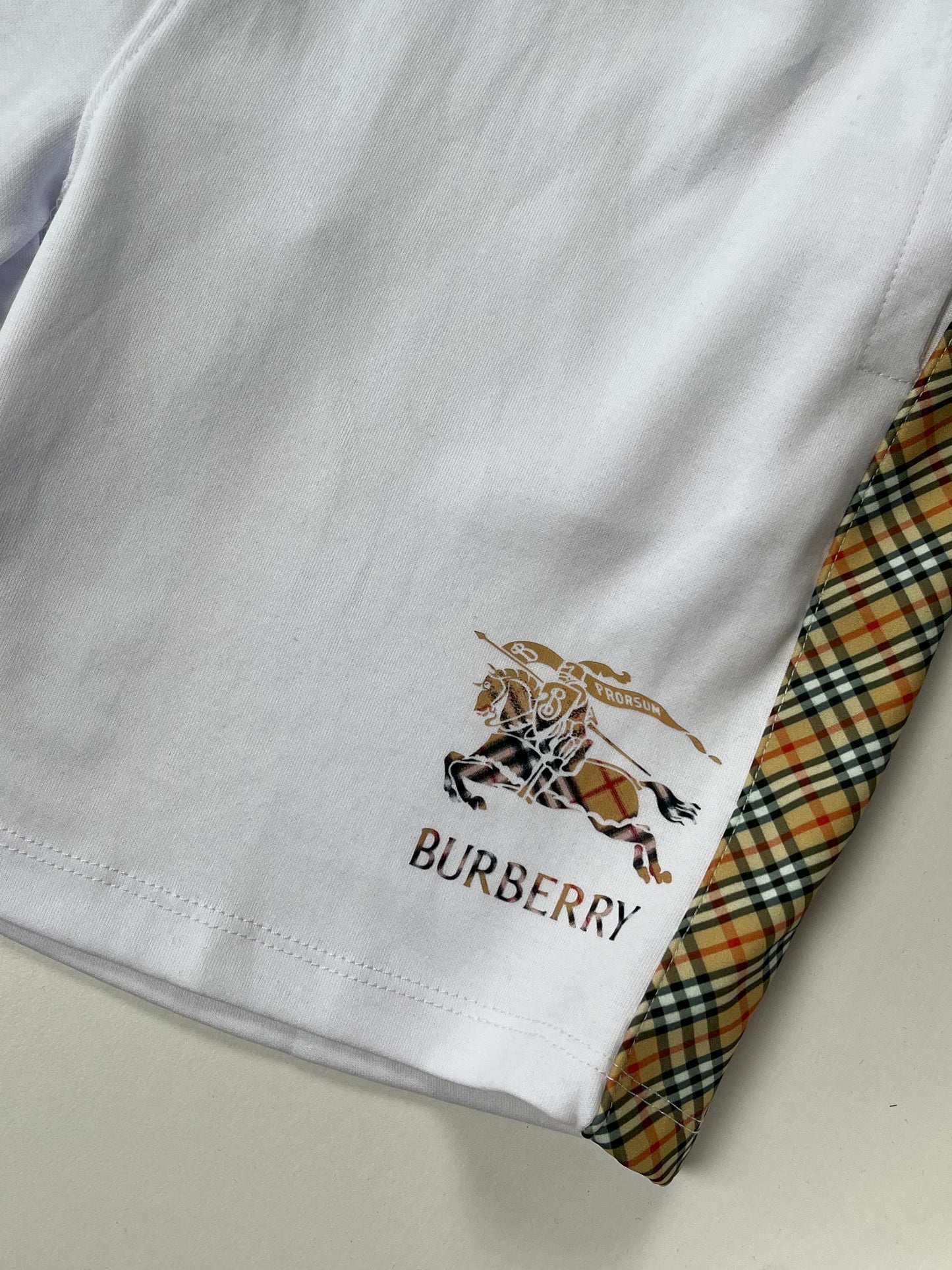 CONJUNTO VERANO BURBERRY‼️UNIDADES LIMITADAS 🥵 ALTA CALIDAD G5 ✅