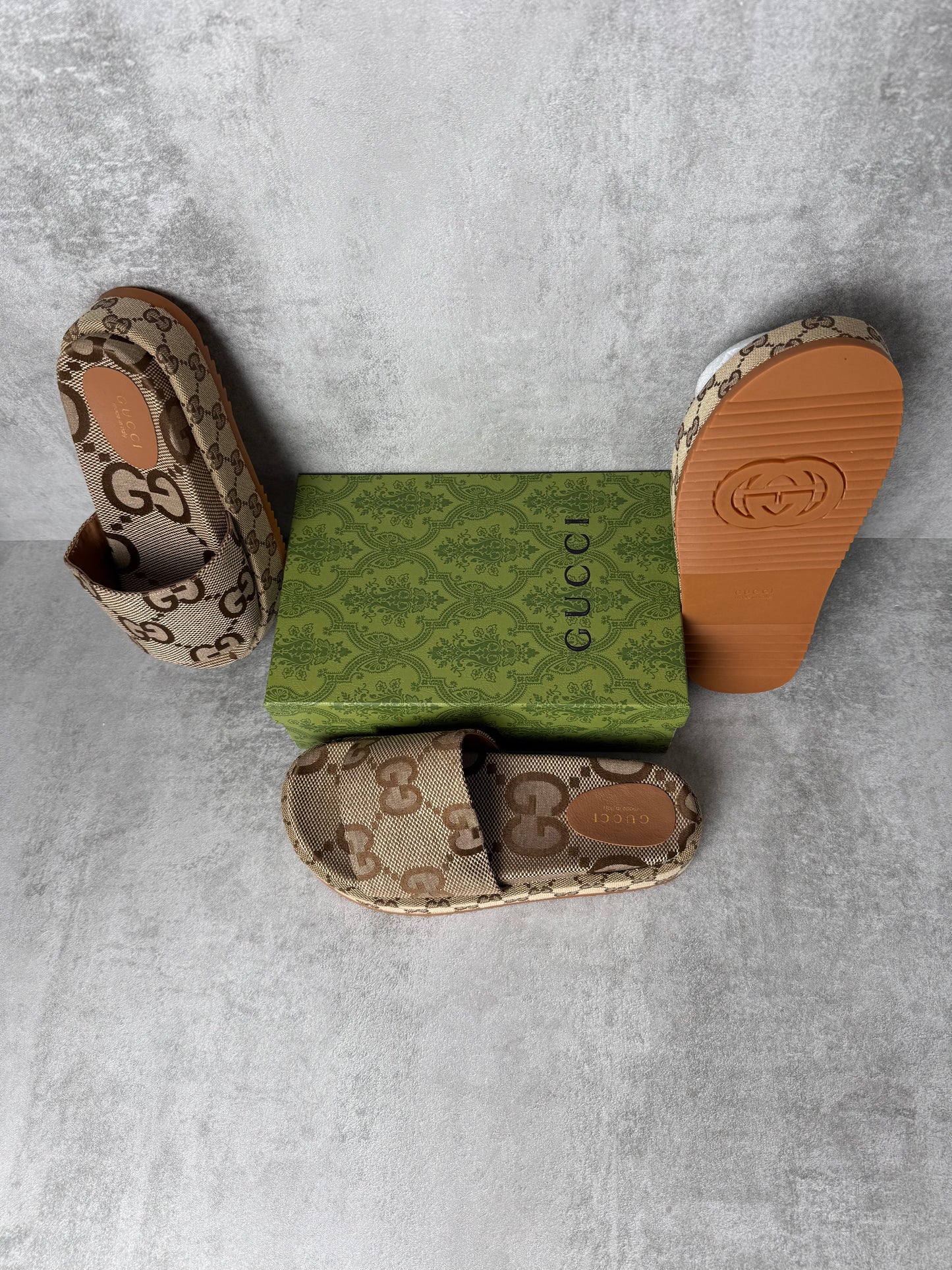 SANDALIAS GUCCI 2026 🔥 ALTA CALIDAD ✅ ESTILO ÚNICO 🚀 CON PLATAFORMA 🔝 UNIDADES LIMITADAS ‼️