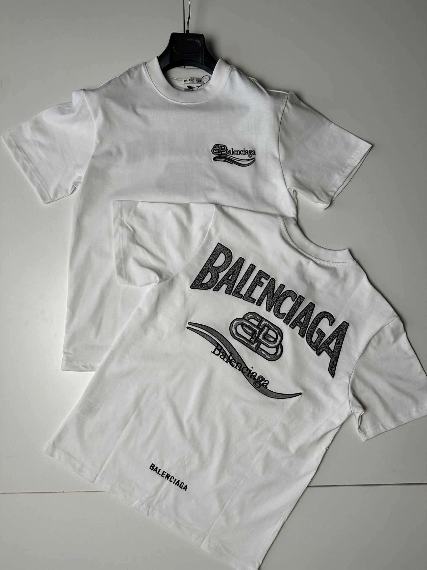 CAMISETA BALENCIAGA OVERSIZE 🔥 UNIDADES LIMITADAS ‼️ ALTA CALIDAD G5 🔝 MODELO 2026 ✅