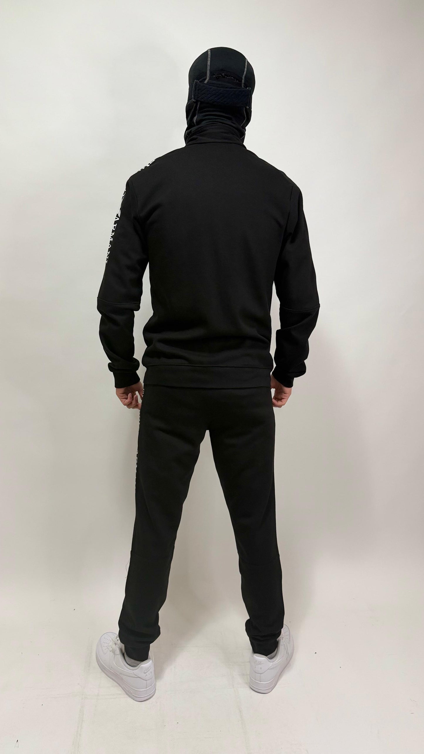 CHANDAL EMPORIO ARMANI EA7 🔥 ALTA CALIDAD 1.1 ✅ ALGODÓN 100% 😍 UNIDADES LIMITADAS ‼️