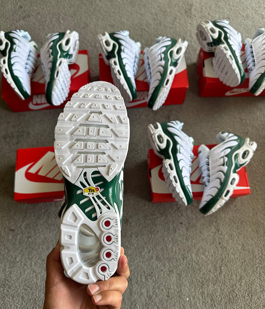 NIKE TN LACOSTE 🐊🔥