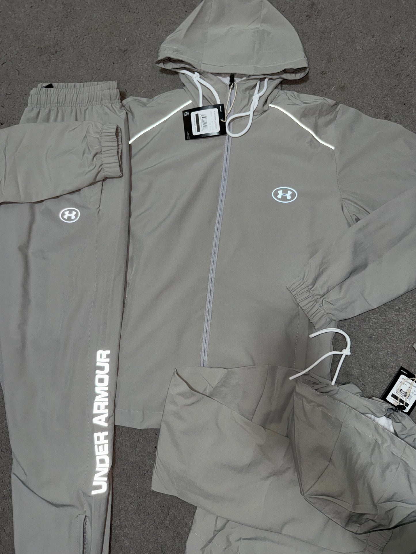 CHANDAL UNDER ARMOUR 2025 🔥 CALIDAD 1.1 🥵 BRILLA CON EL FLASH 📸