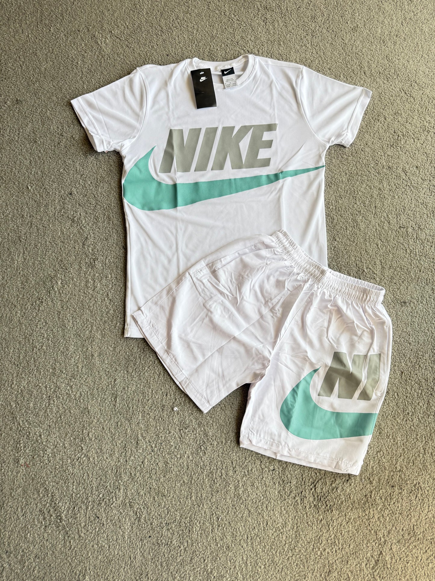 CONJUNTO VERANO NIKE
