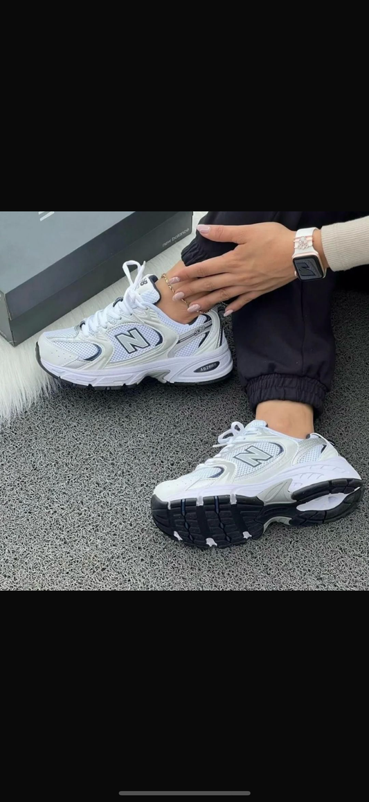 NEW BALANCE 530