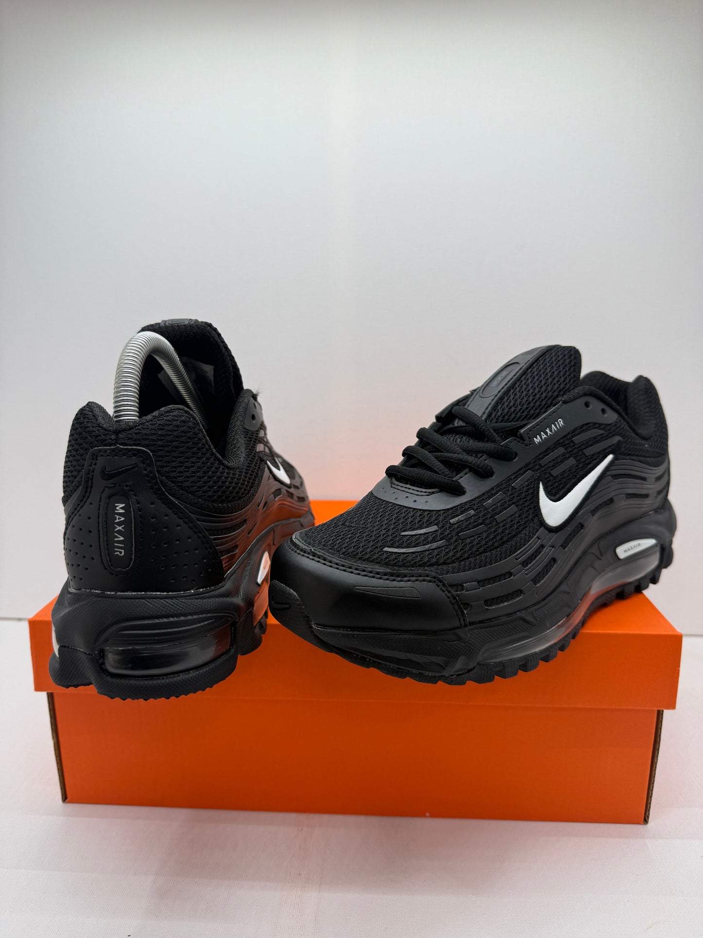 NIKE AIR MAX TL 2.5