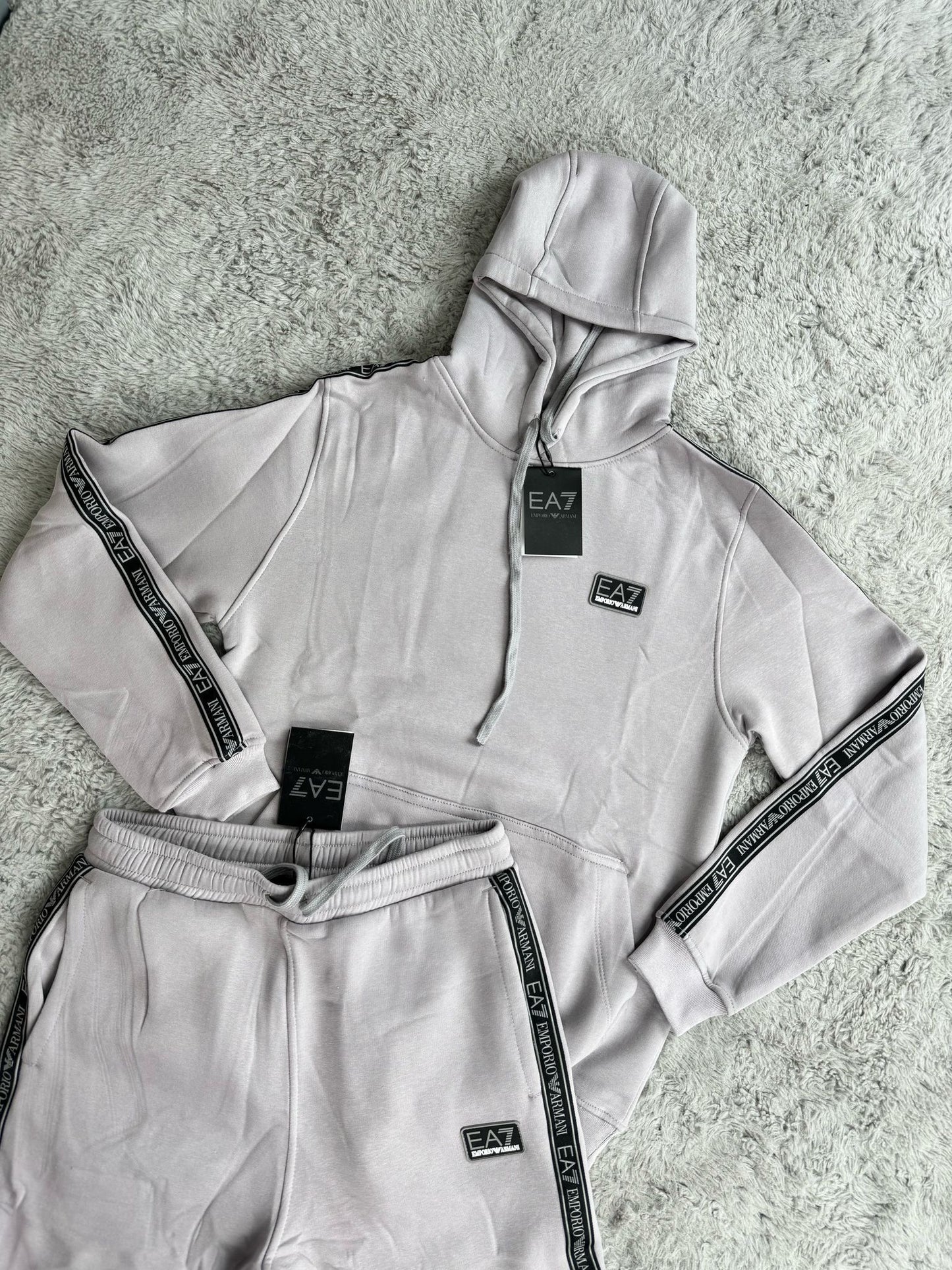 CHANDAL EMPORIO ARMANI EA7 🩶