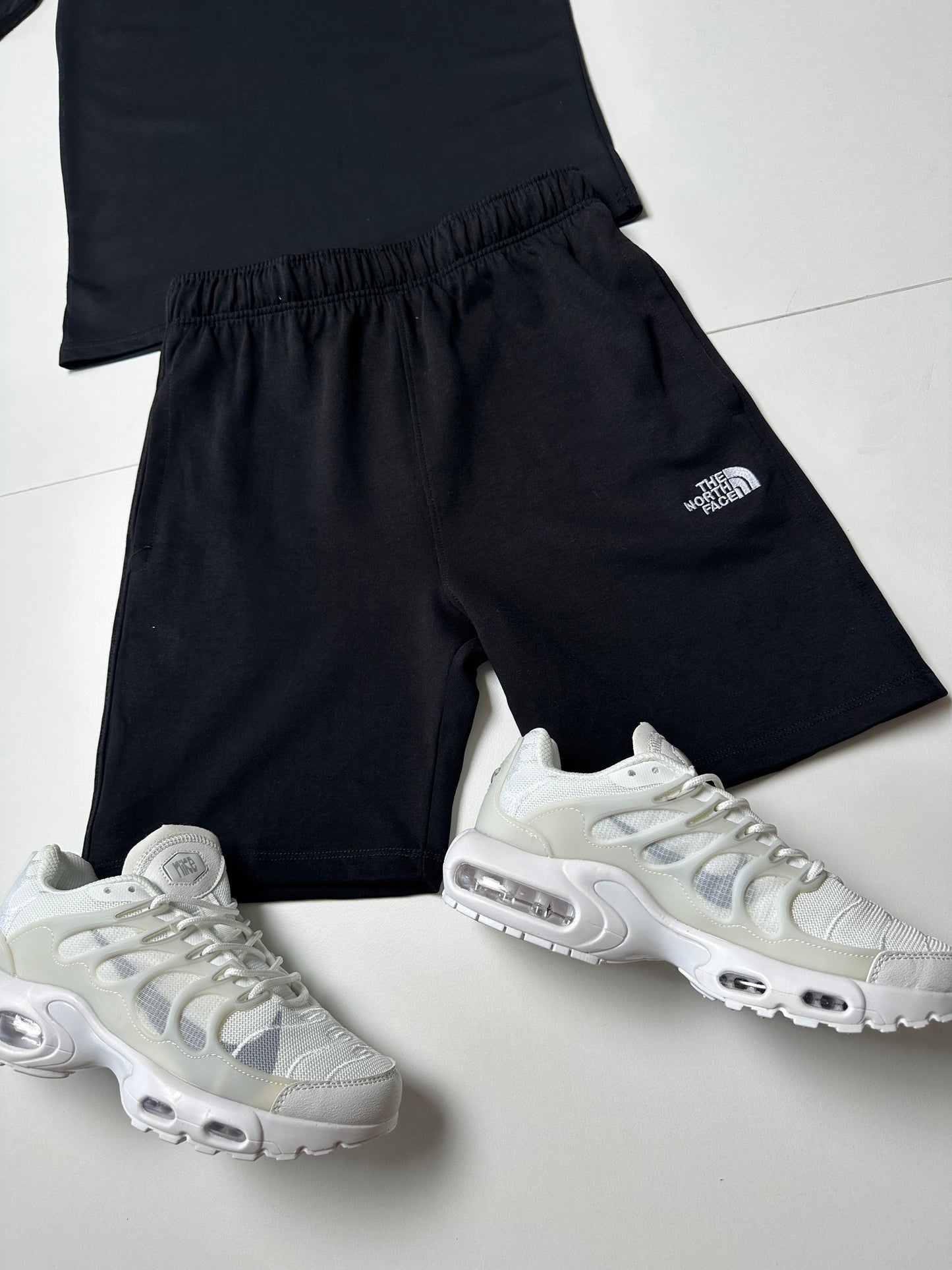 SÚPER PACK 🔥 CONJUNTO THE NORTH FACE + ZAPATILLAS NIKE TERRASCAPE ✅ UNIDADES LIMITADAS ‼️ ALTA CALIDAD G5 🆕