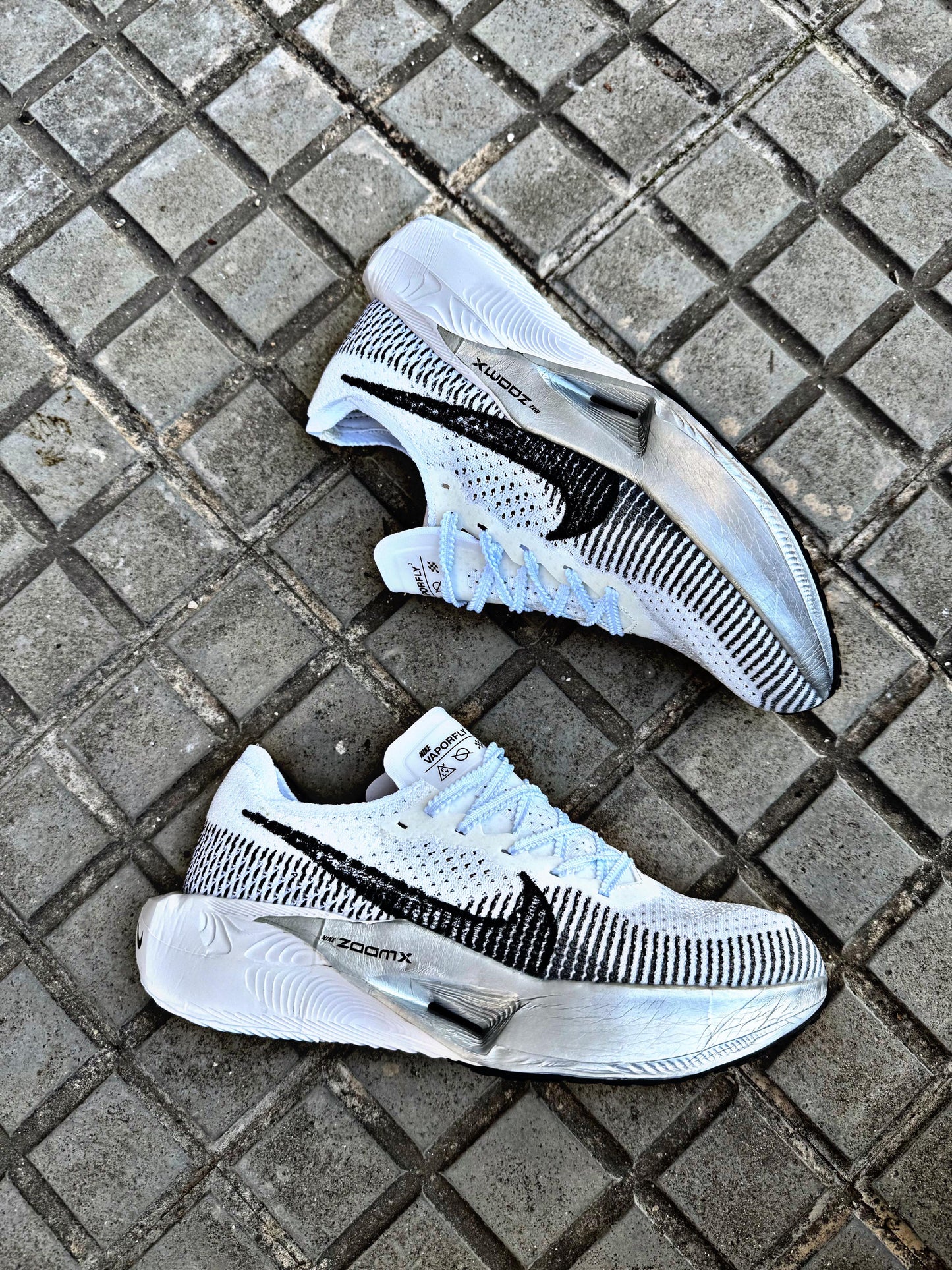 NIKE W ZOOMX VAPORFLY