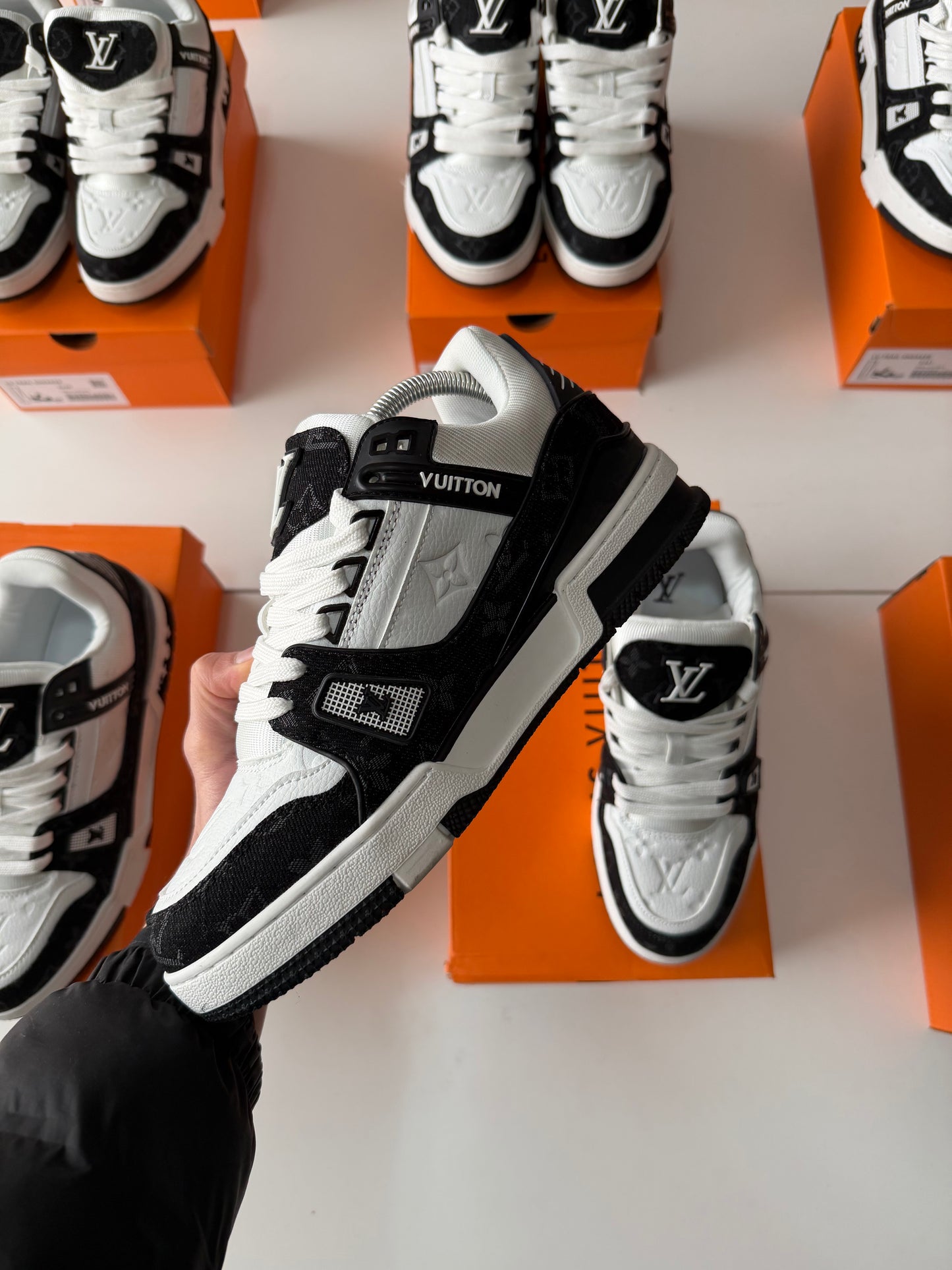 LOUIS VUITTON TRAINER