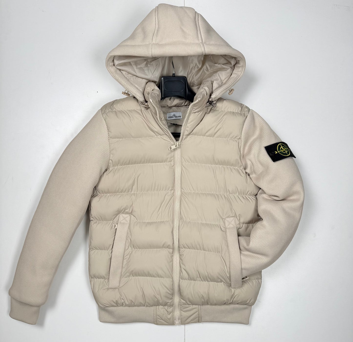 CHAQUETAS STONE ISLAND 2026 🔥 ALTA CALIDAD G5 ✅ NOVEDAD 🆕 UNIDADES LIMITADAS ‼️ MODELO EXCLUSIVO 🎁 CAPUCHA CON CREMALLERA ⚠️🚨