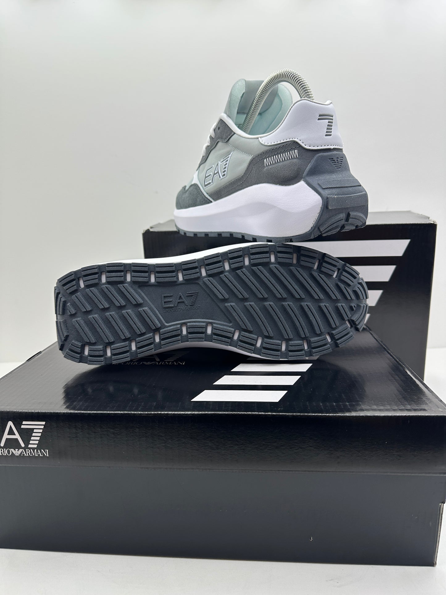 Zapatilla EA7 Grey & White