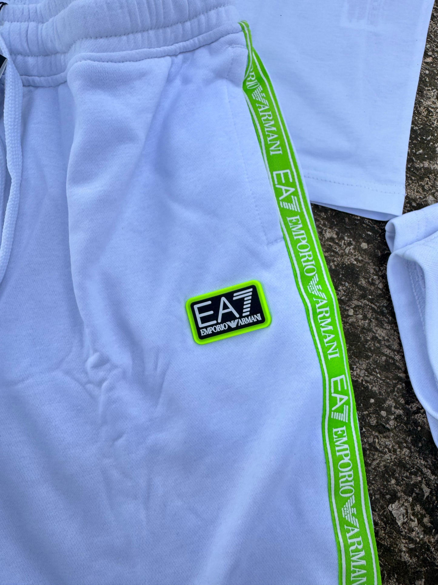 CONJUNTO VERANO EA7 2025