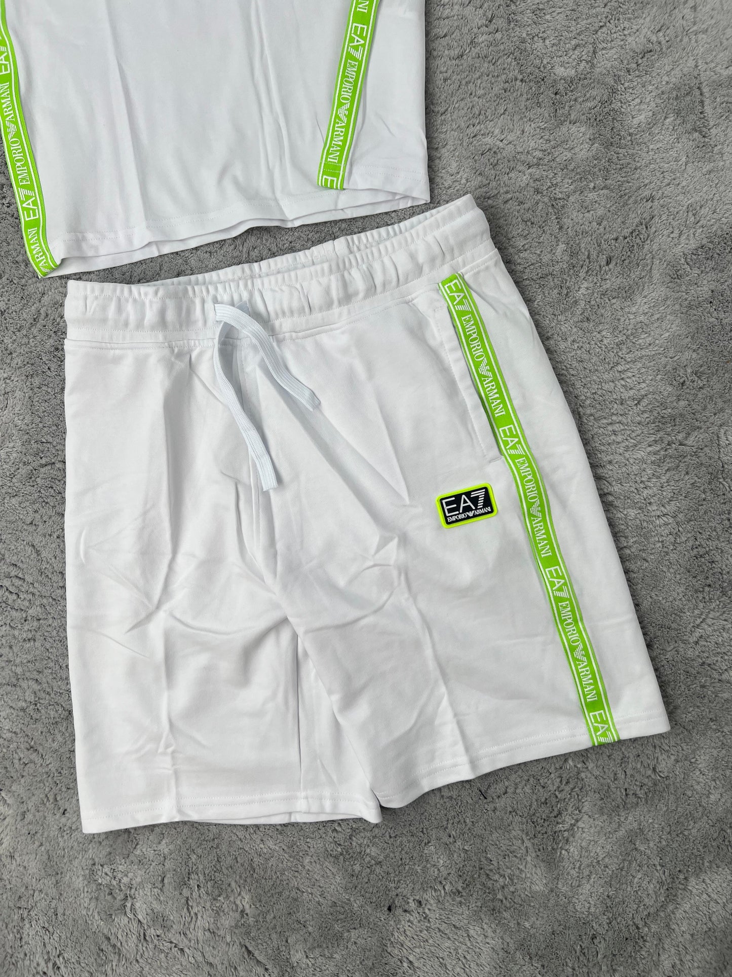 Conjunto verano EA7 2025