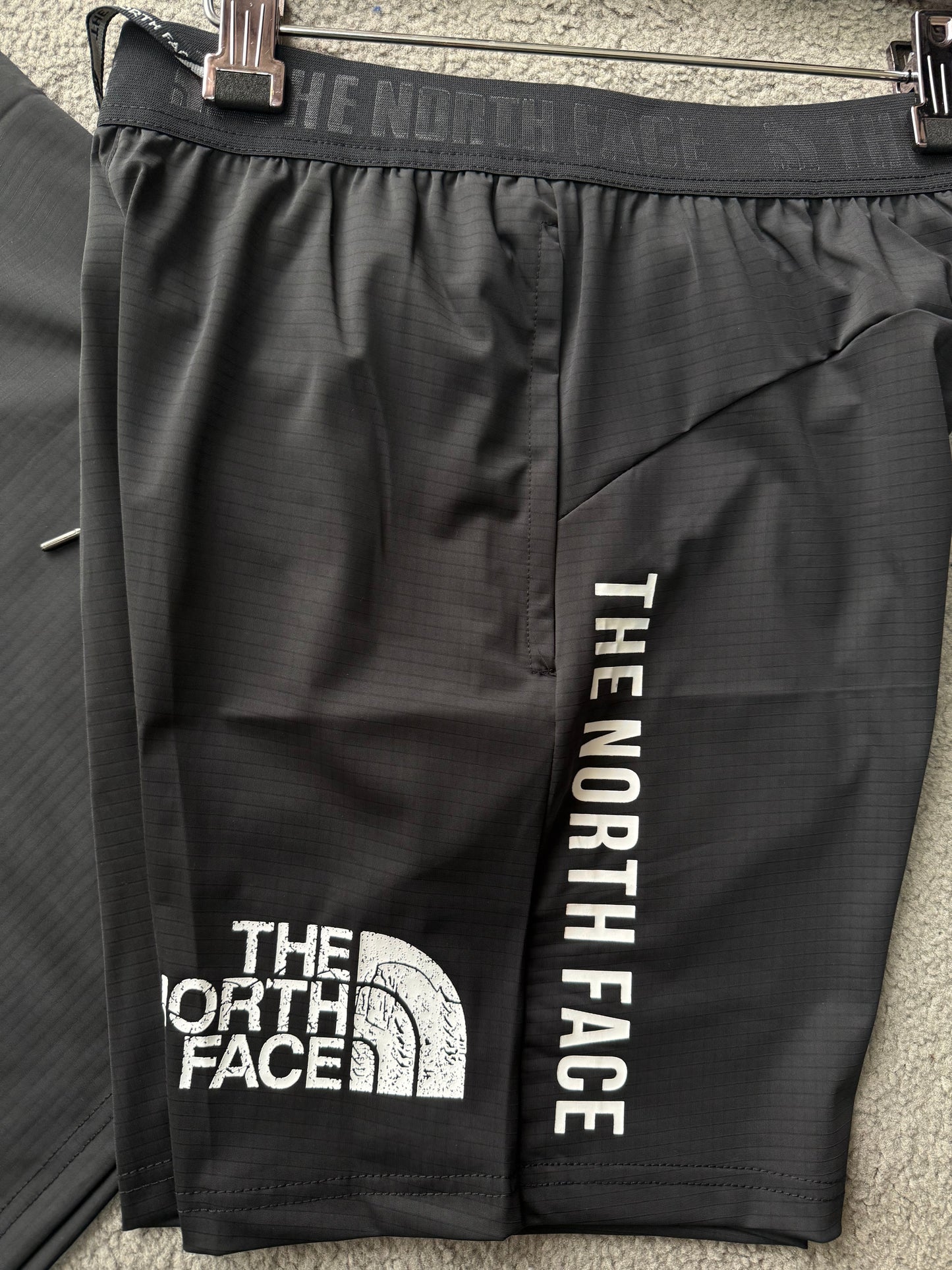 CONJUNTO VERANO THE NORTH FACE