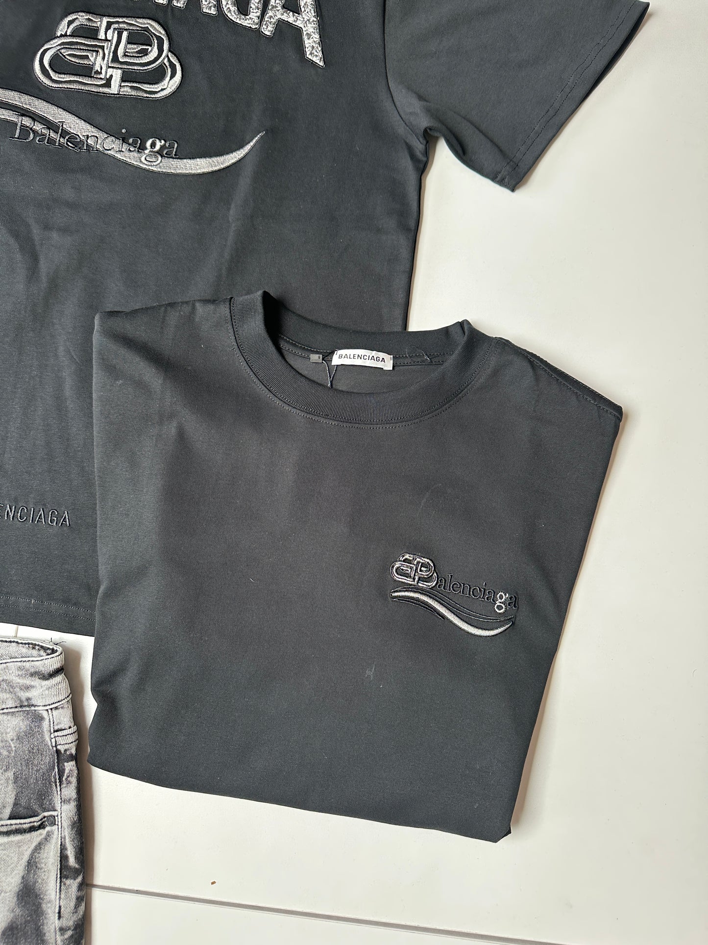 SÚPER PACK 🔥 VAQUEROS DSQUARED + CAMISETA BALENCIAGA ‼️ OFERTA LIMITADA ✅ ALTA CALIDAD G5 🔝