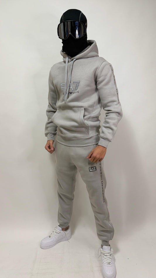 CHANDAL EMPORIO ARMANI EA7 🔥 ALTA CALIDAD 1.1 ✅ ALGODÓN 100% 😍 UNIDADES LIMITADAS ‼️